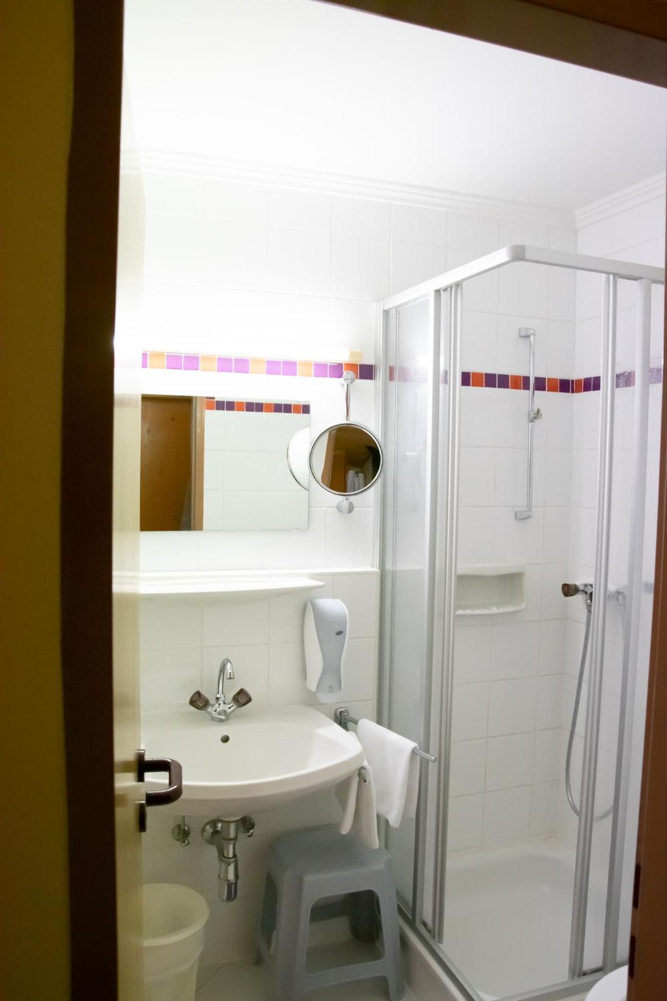 Double Room - Photo 10