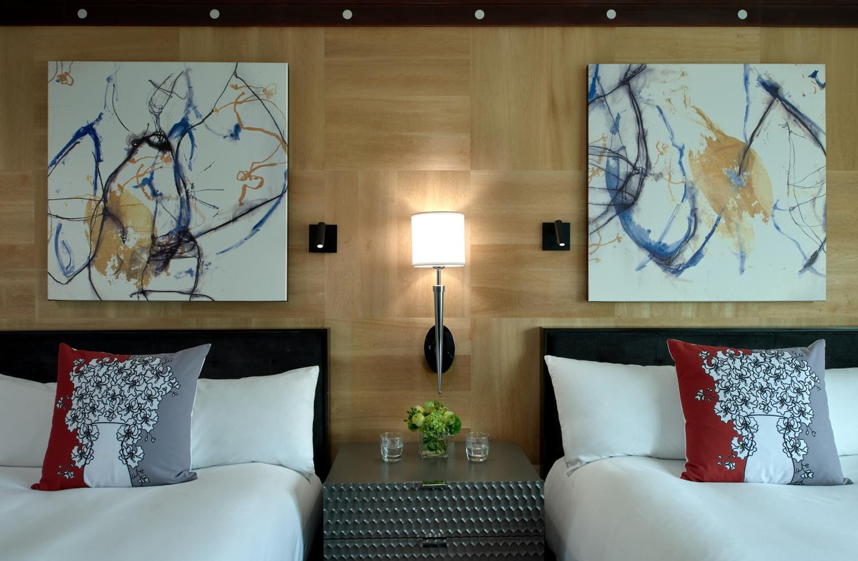 Luxury Room with Two Double Beds - Photo 3
