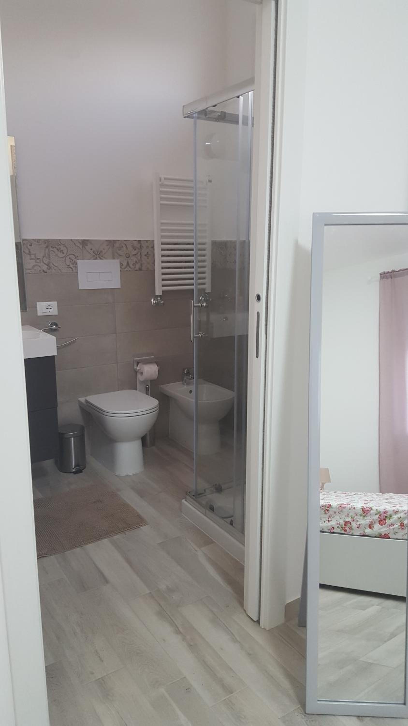 King Room with Sea View - Photo 4