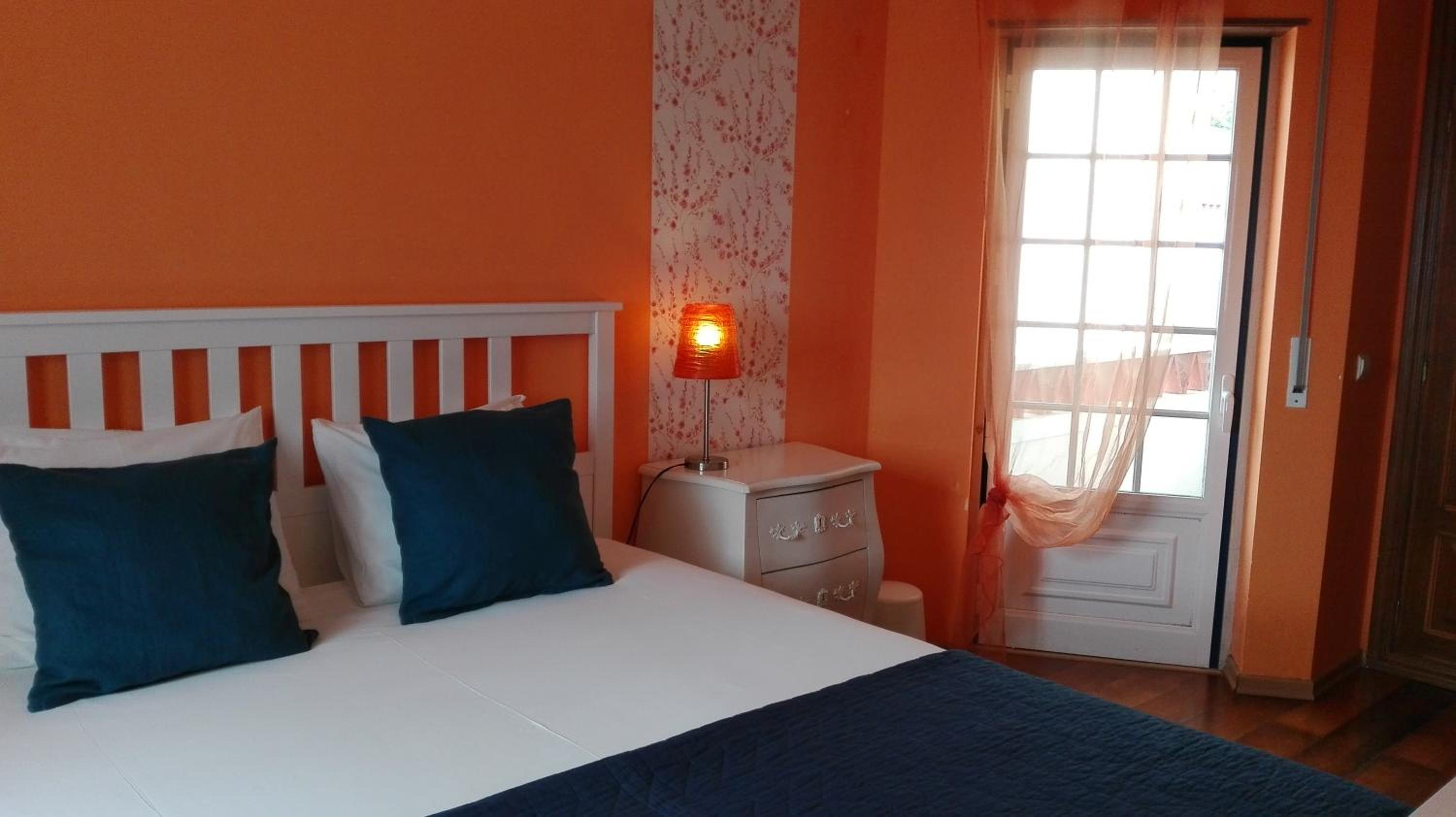Double Room - Photo 8