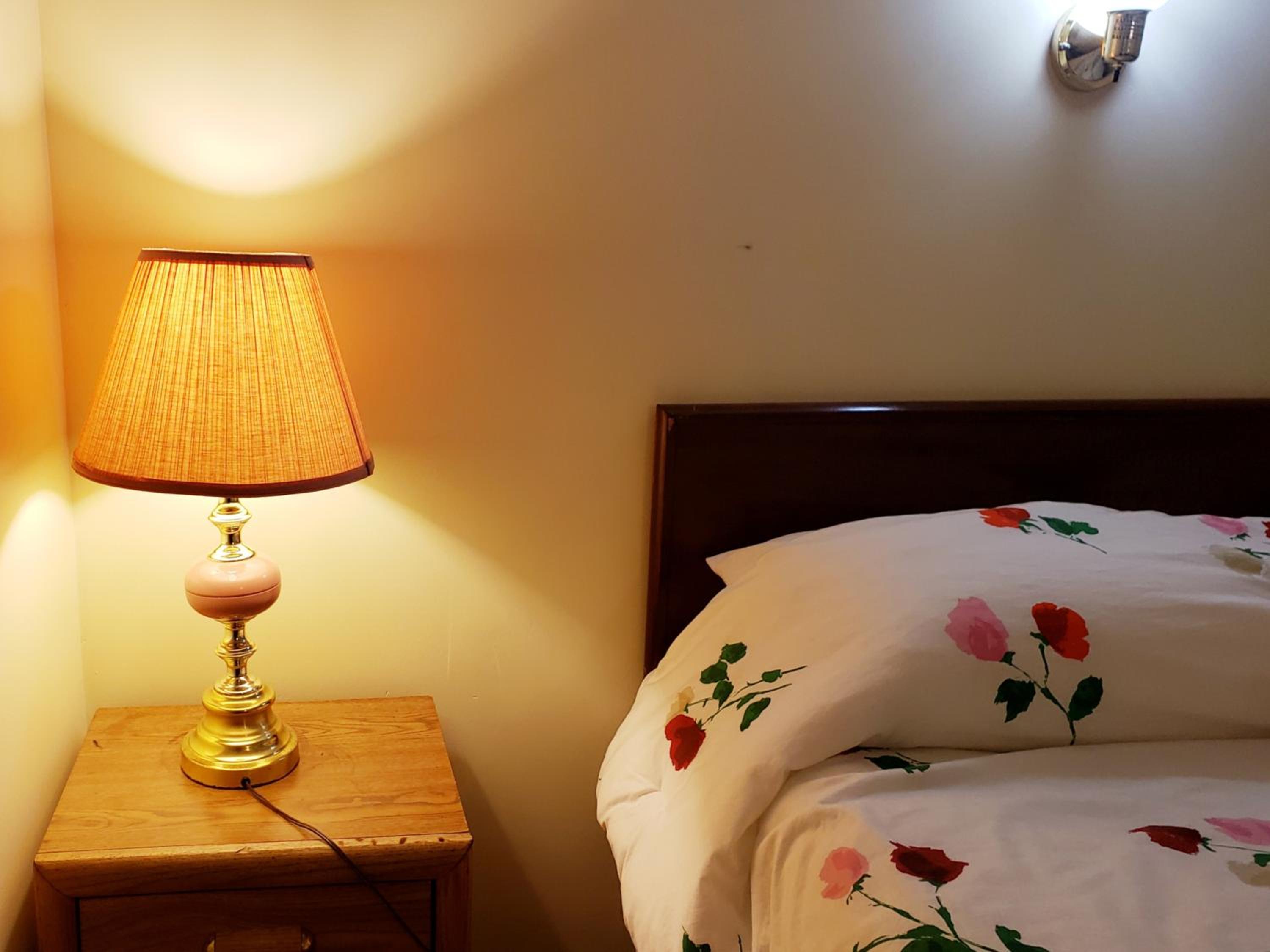 Queen Room photo 3