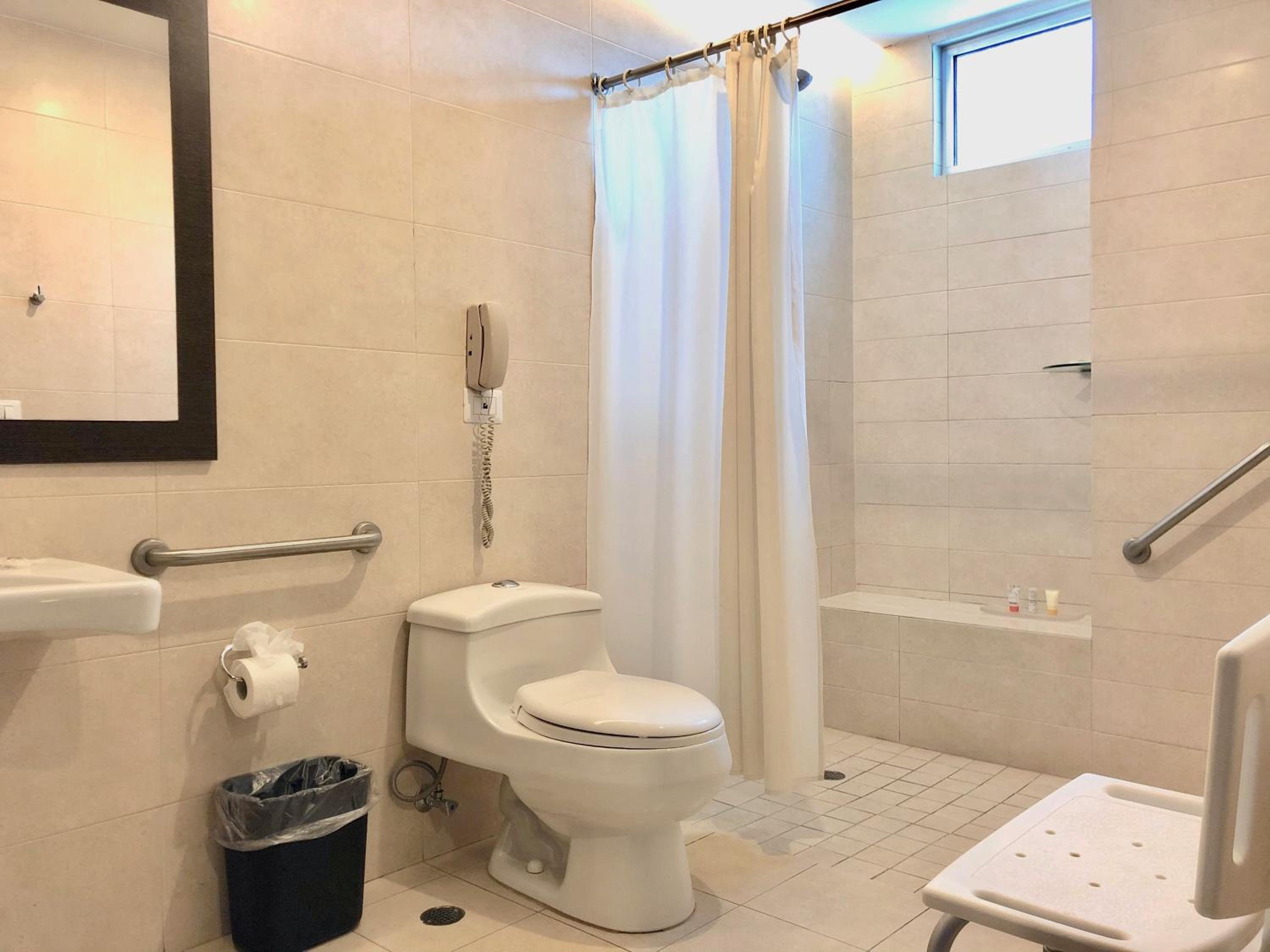 King Room - Mobility Access/Non-Smoking