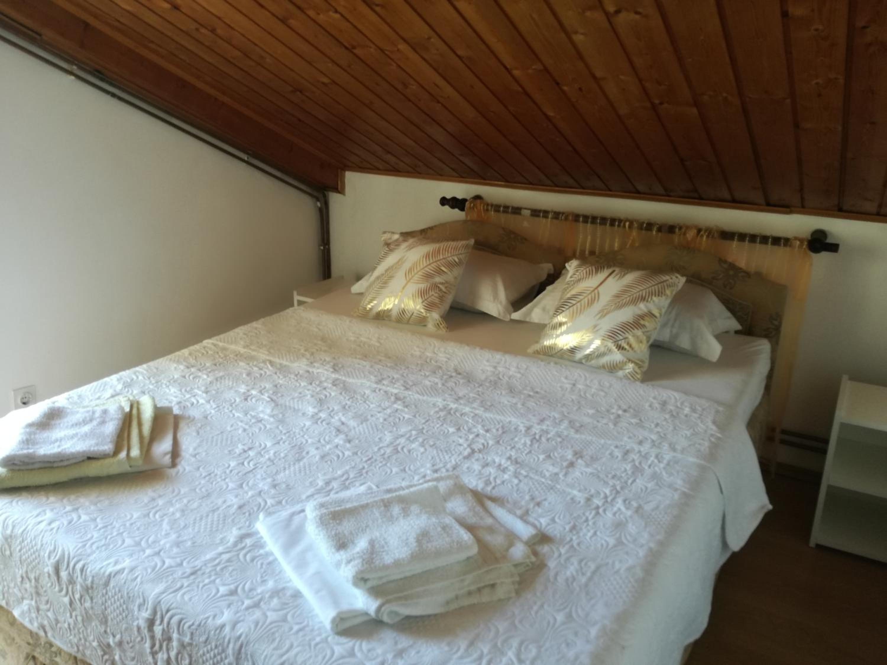 Two-Bedroom Suite photo 2
