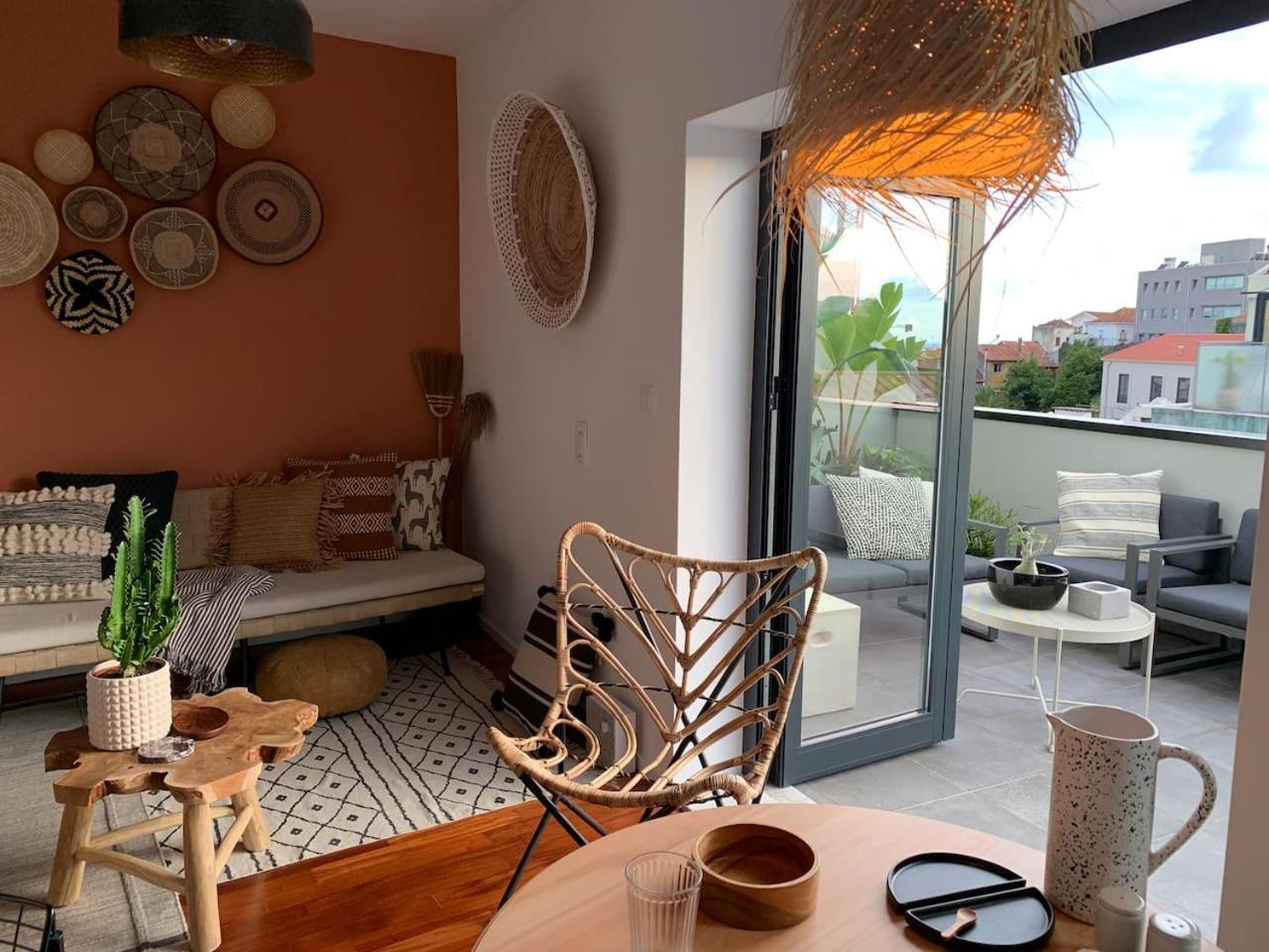 Two-Bedroom Apartment - Photo 19