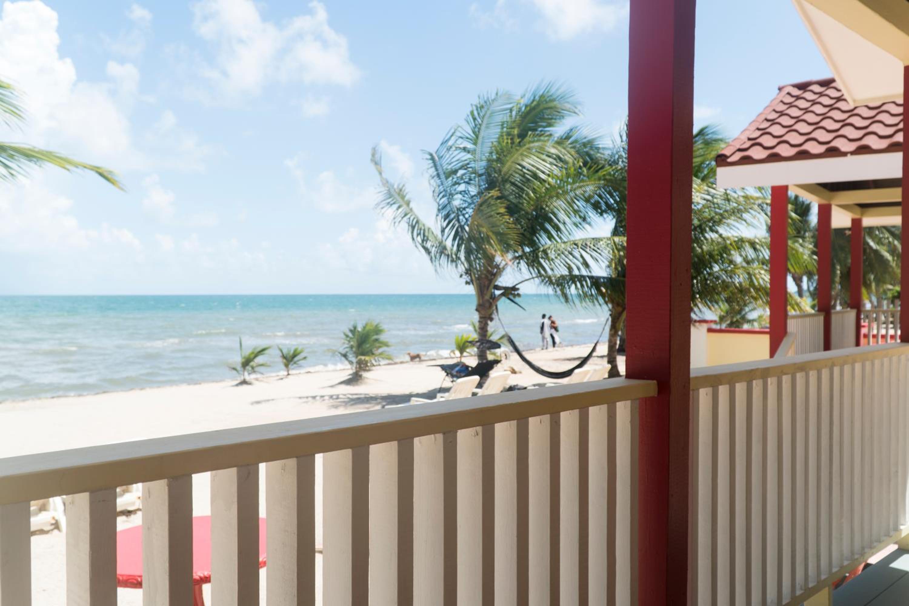 Bungalow - Beach Front photo 3