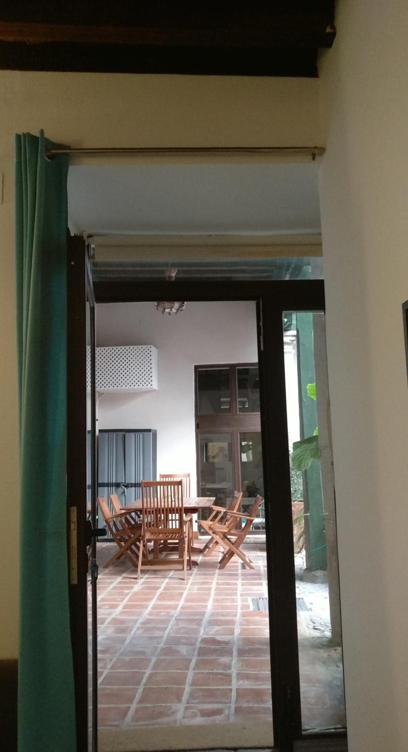 One-Bedroom Apartment - Photo 6