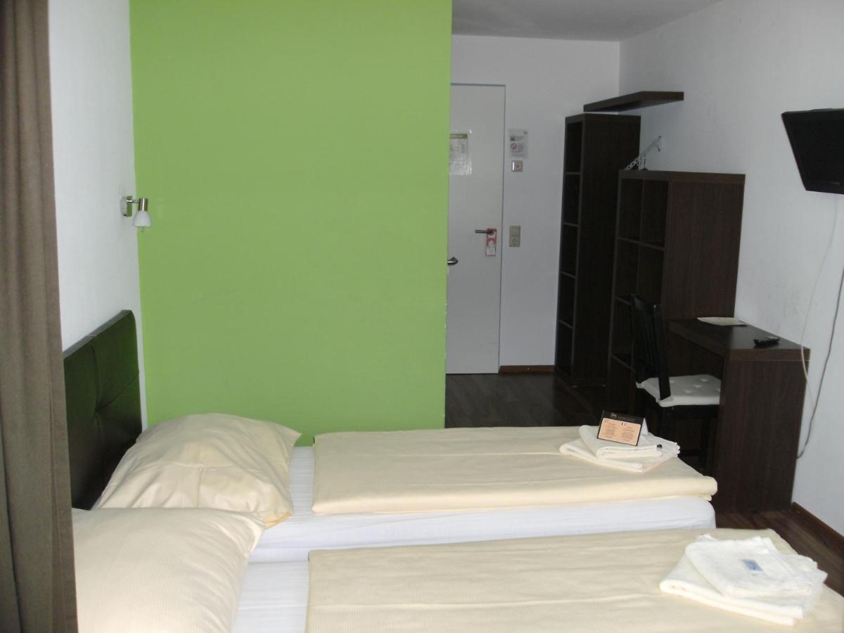 Double Room with WC in hallway photo 3