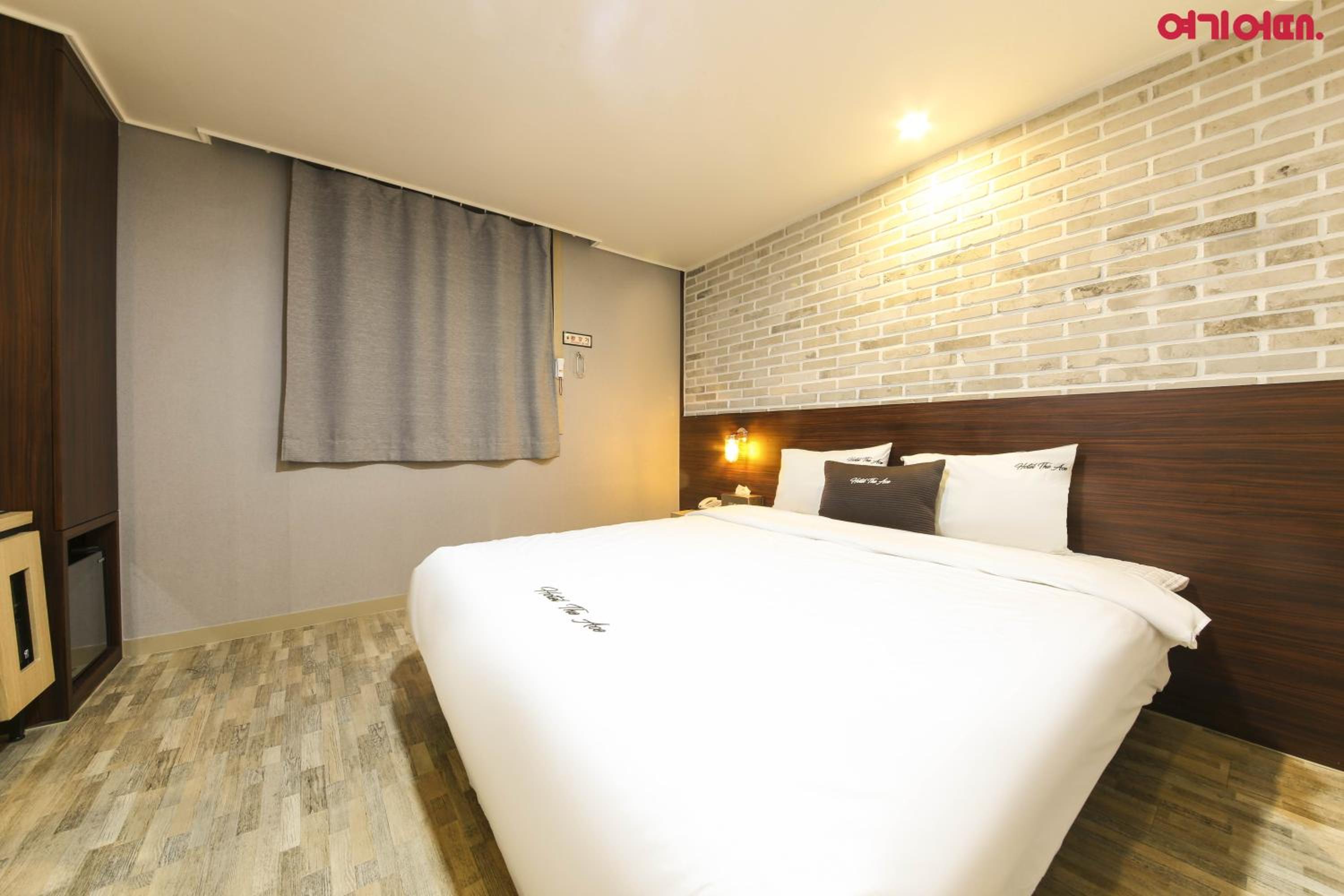 Standard Double Room - Photo 5
