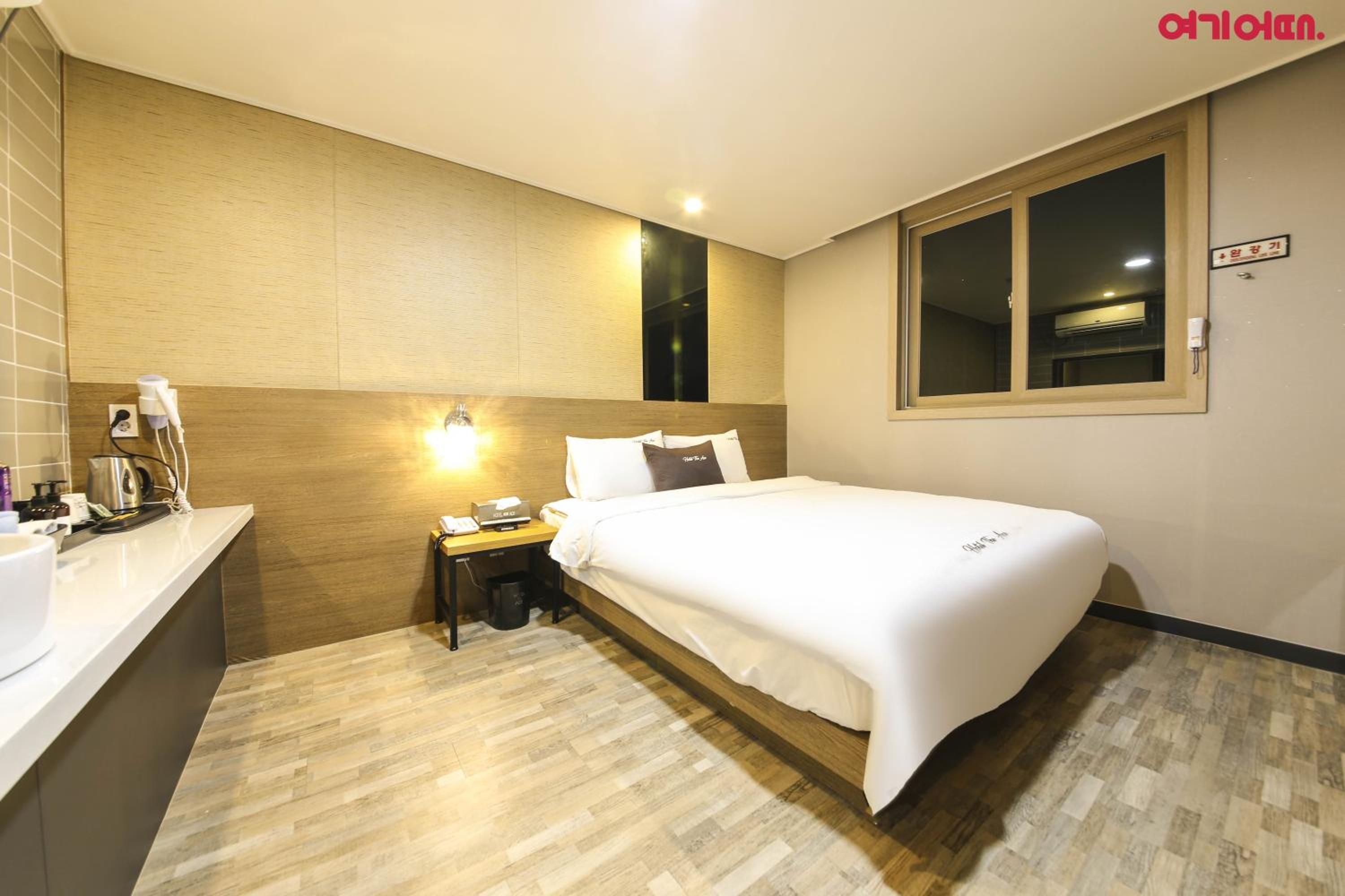 Deluxe Double Room - Photo 6