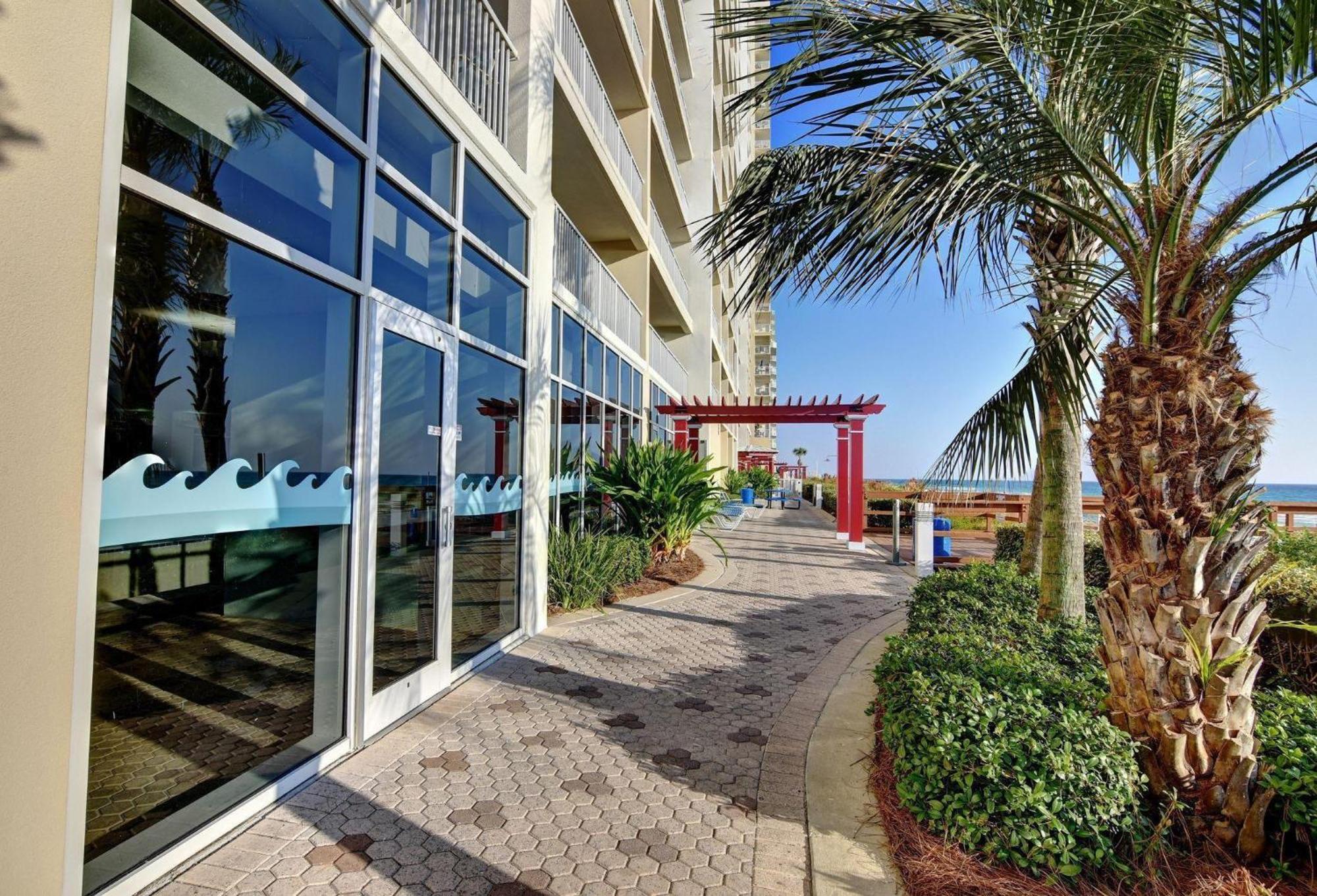 Apartment with Sea View - Photo 23