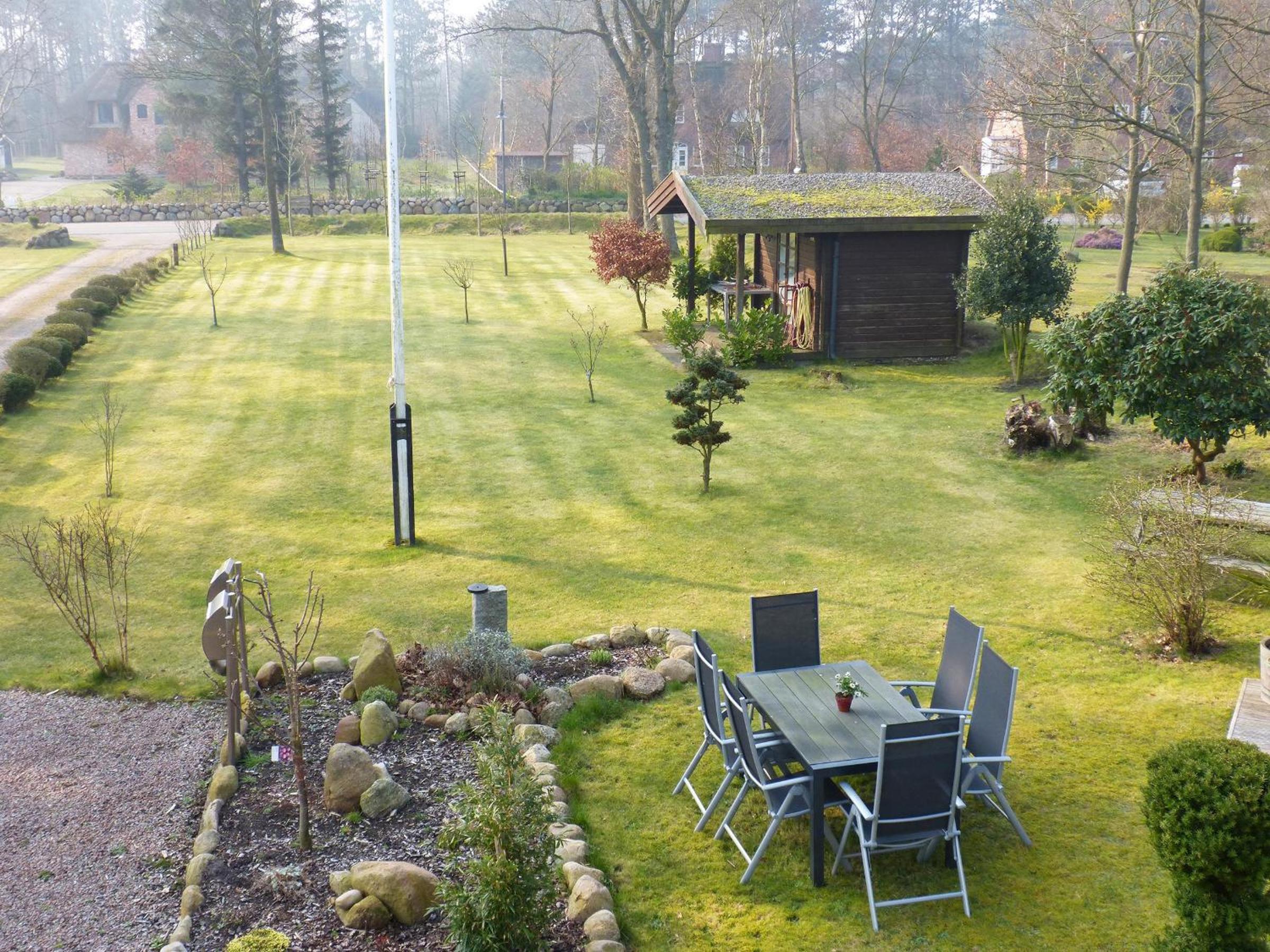 Apartment with Terrace photo 3