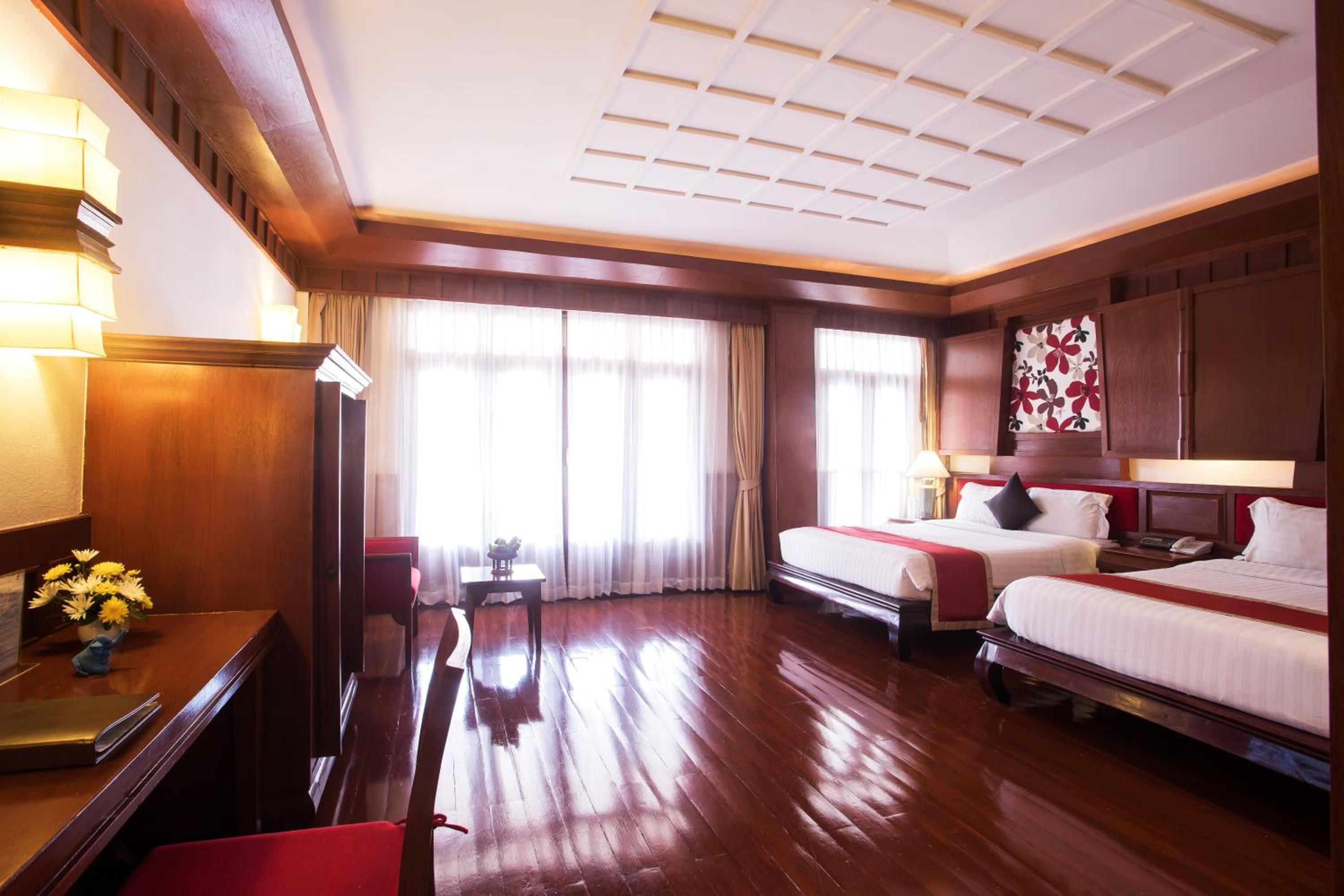 Deluxe Triple Room photo 2