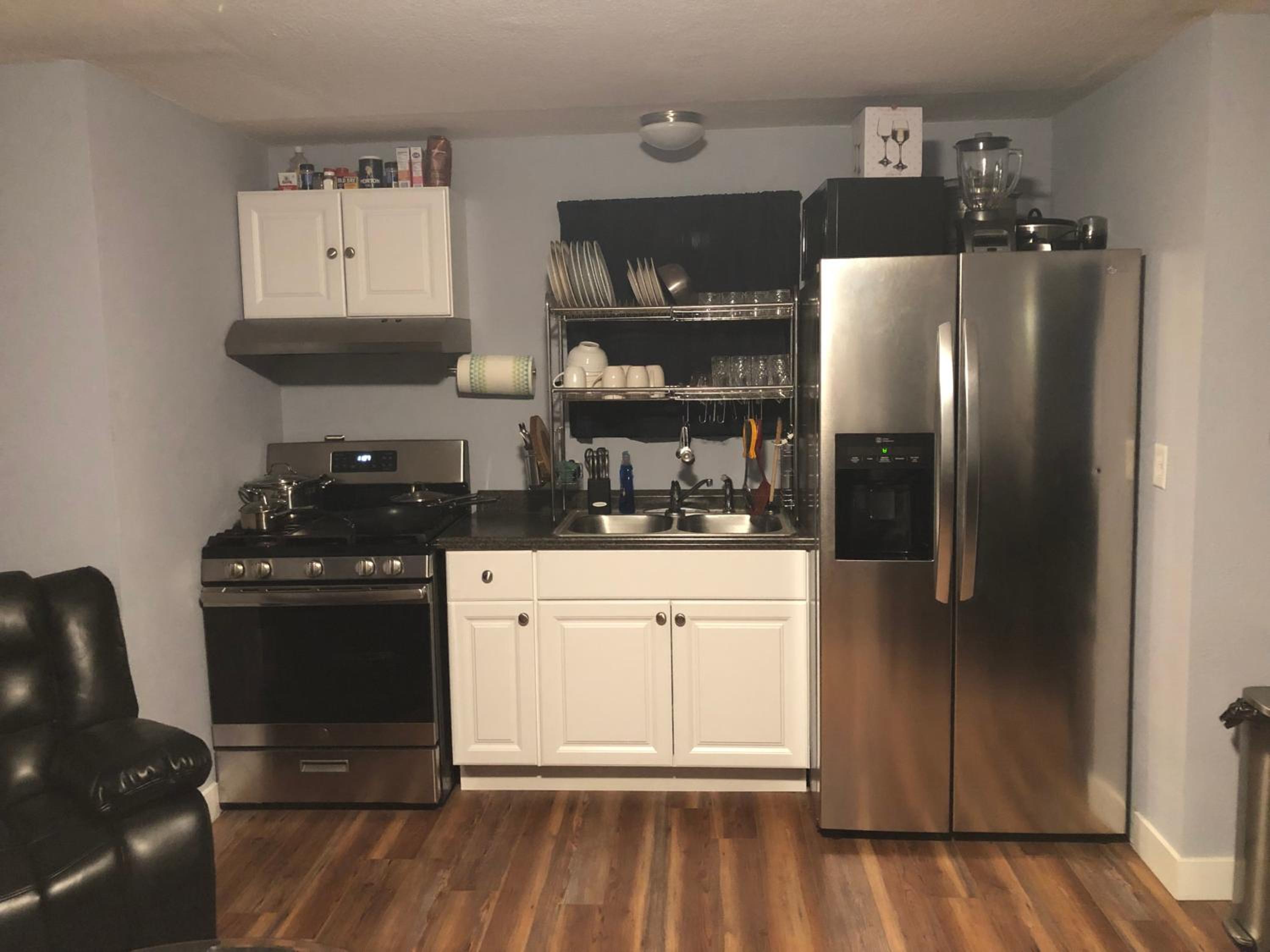 Two-Bedroom House - Photo 20