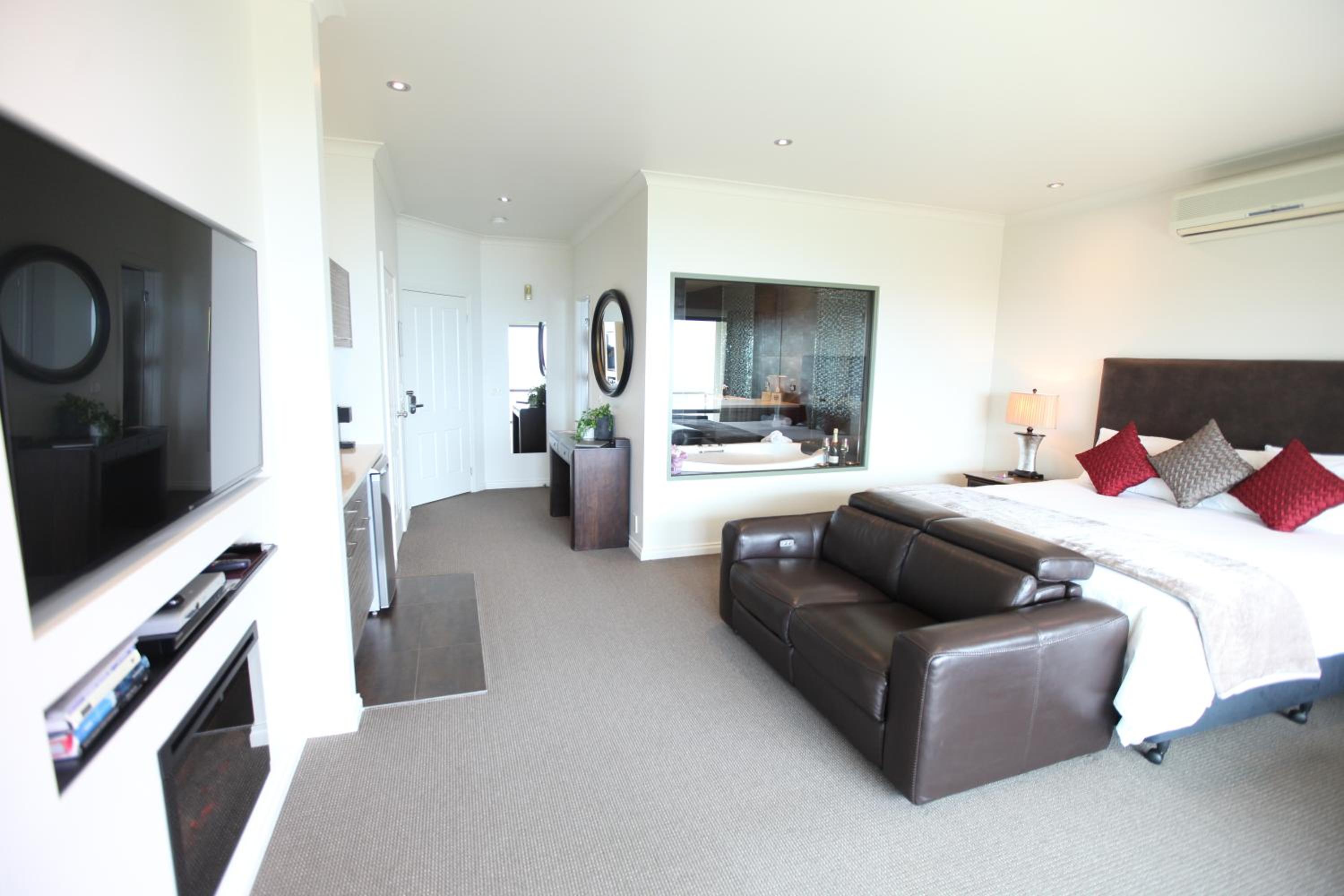 Murray Spa Suite photo 3