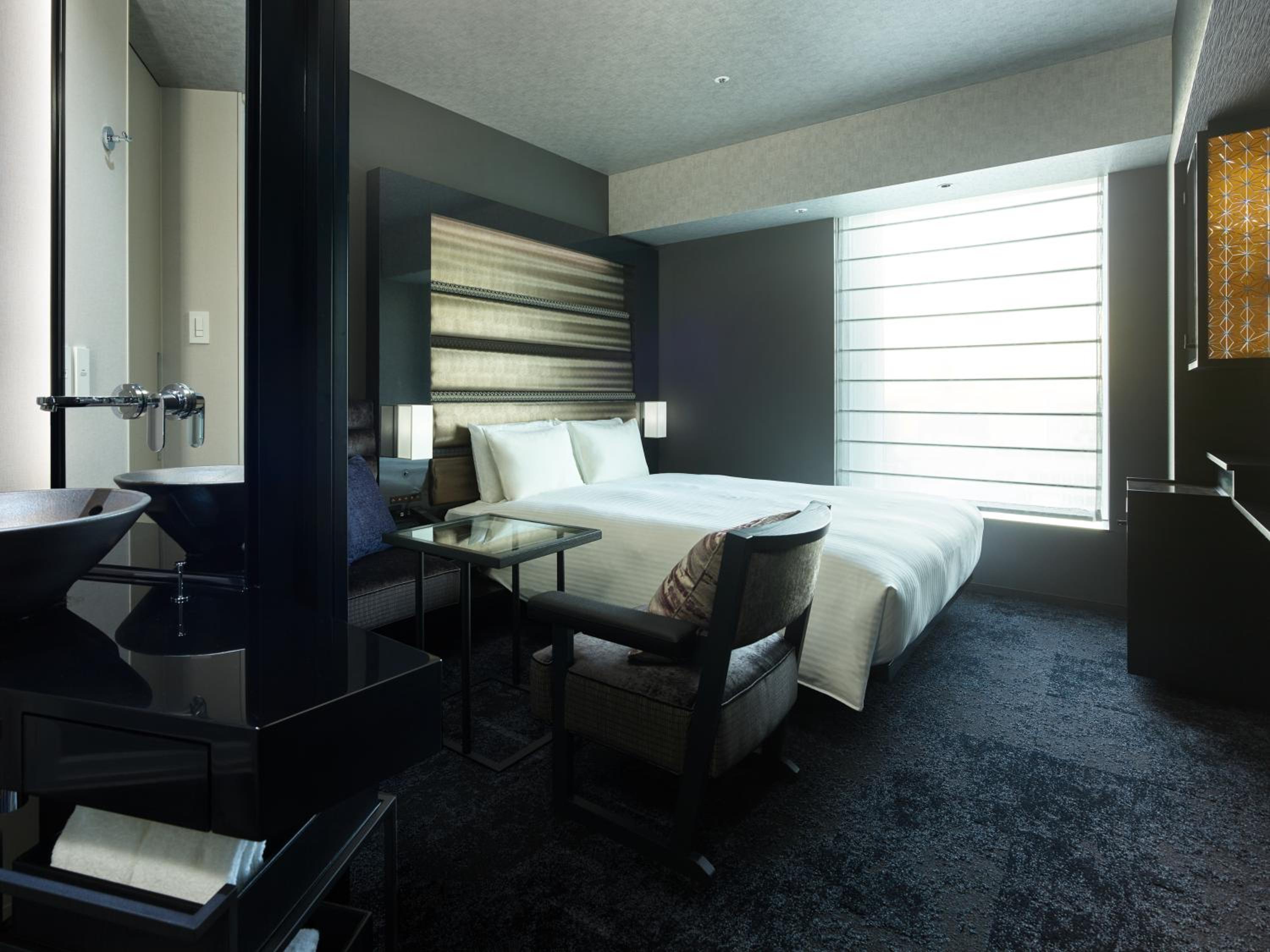 Superior Queen Room with Tokyo SkyTree View photo 2