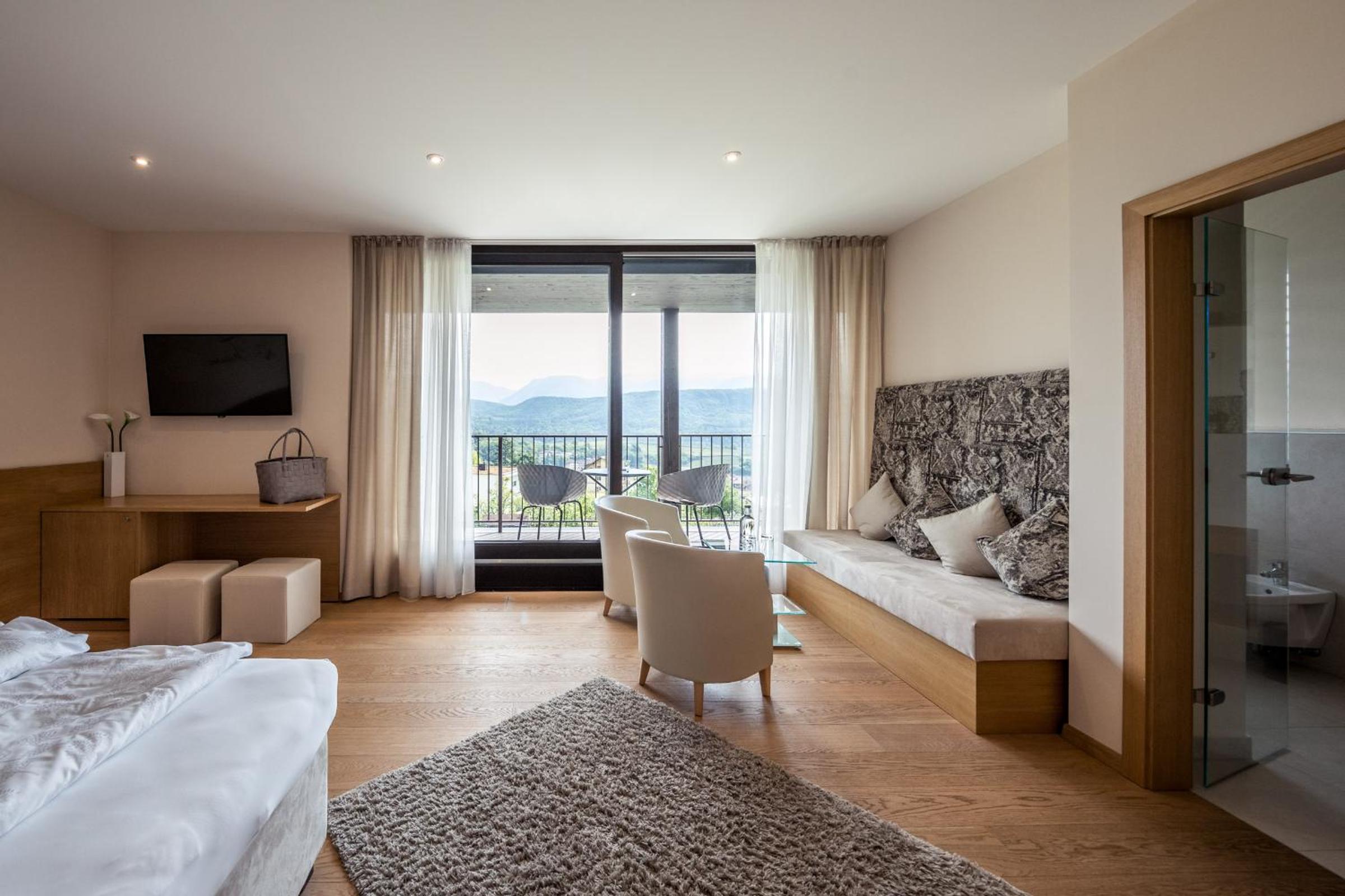 Basic Double Room
