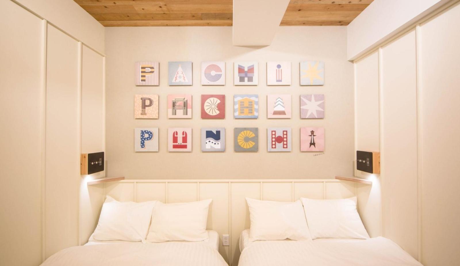 Compact Quadruple Room - 2 Small Double Beds photo 3