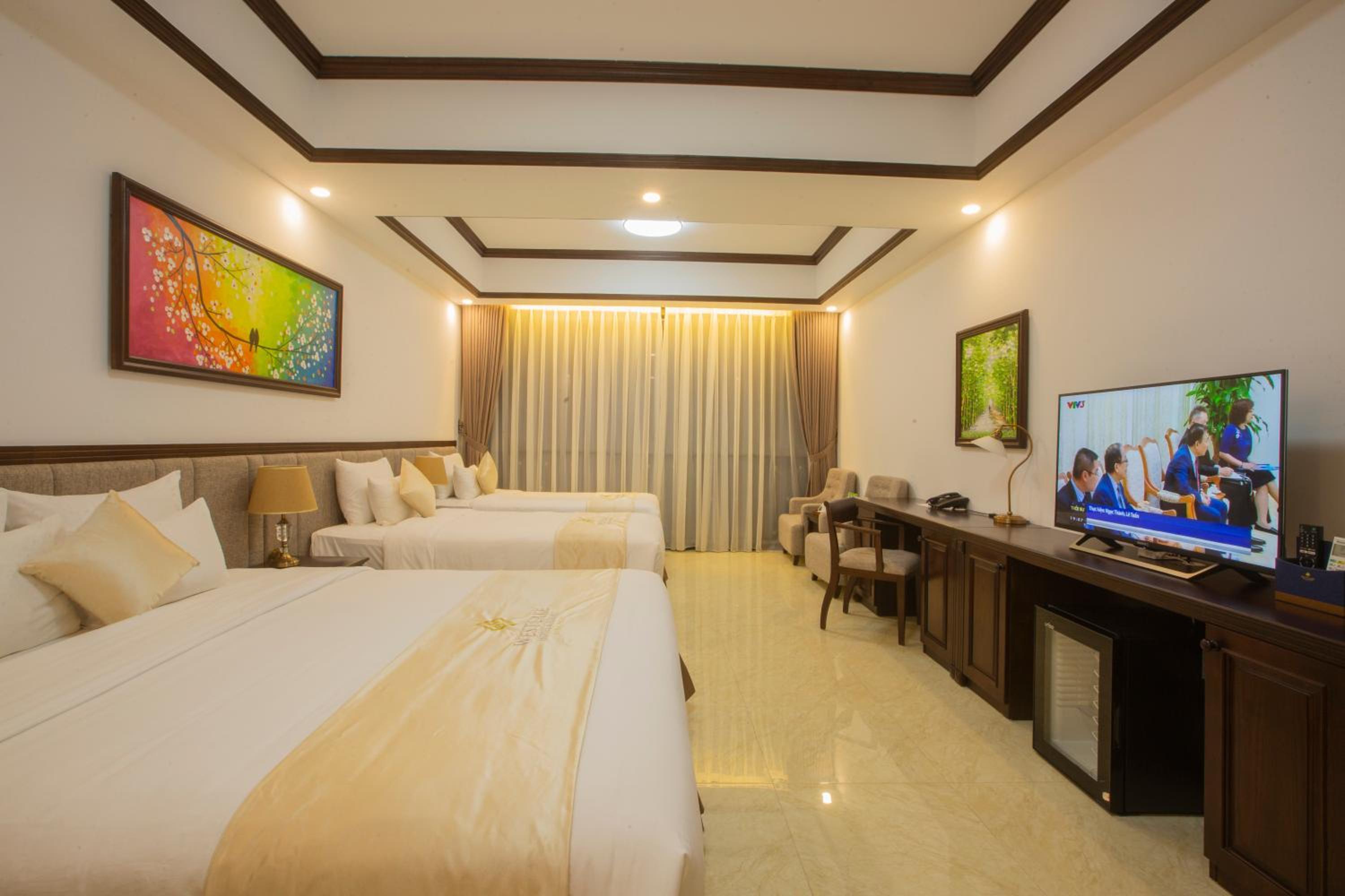 Family Suite photo 2