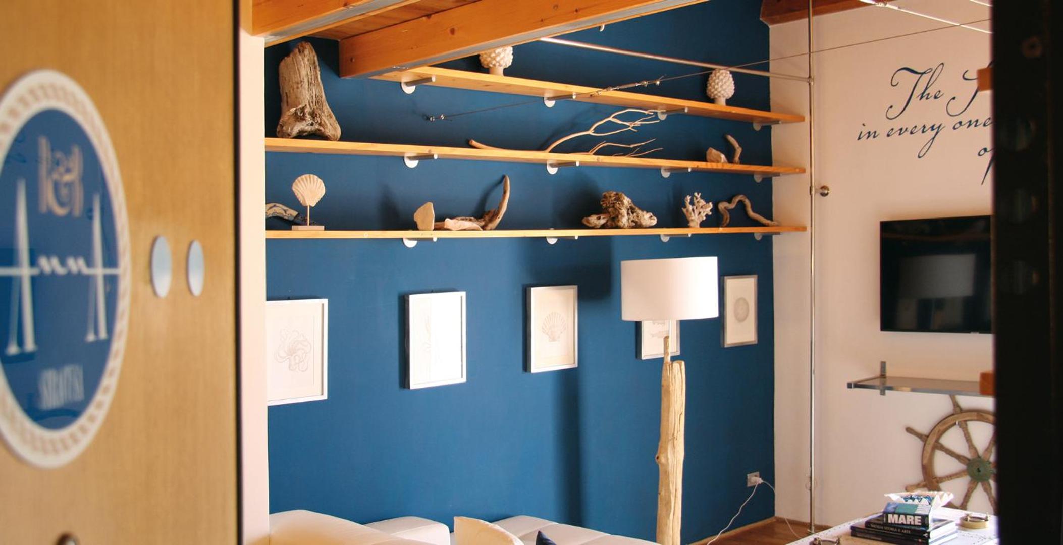 One-Bedroom Apartment - Photo 4
