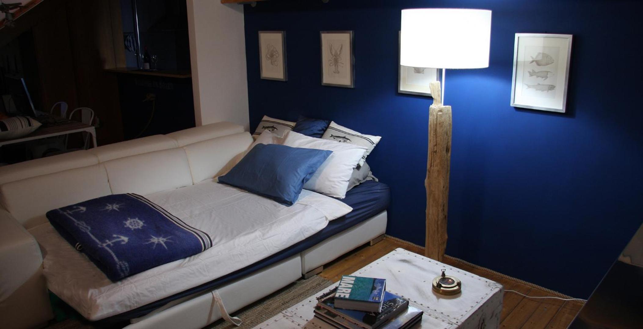 One-Bedroom Apartment - Photo 34