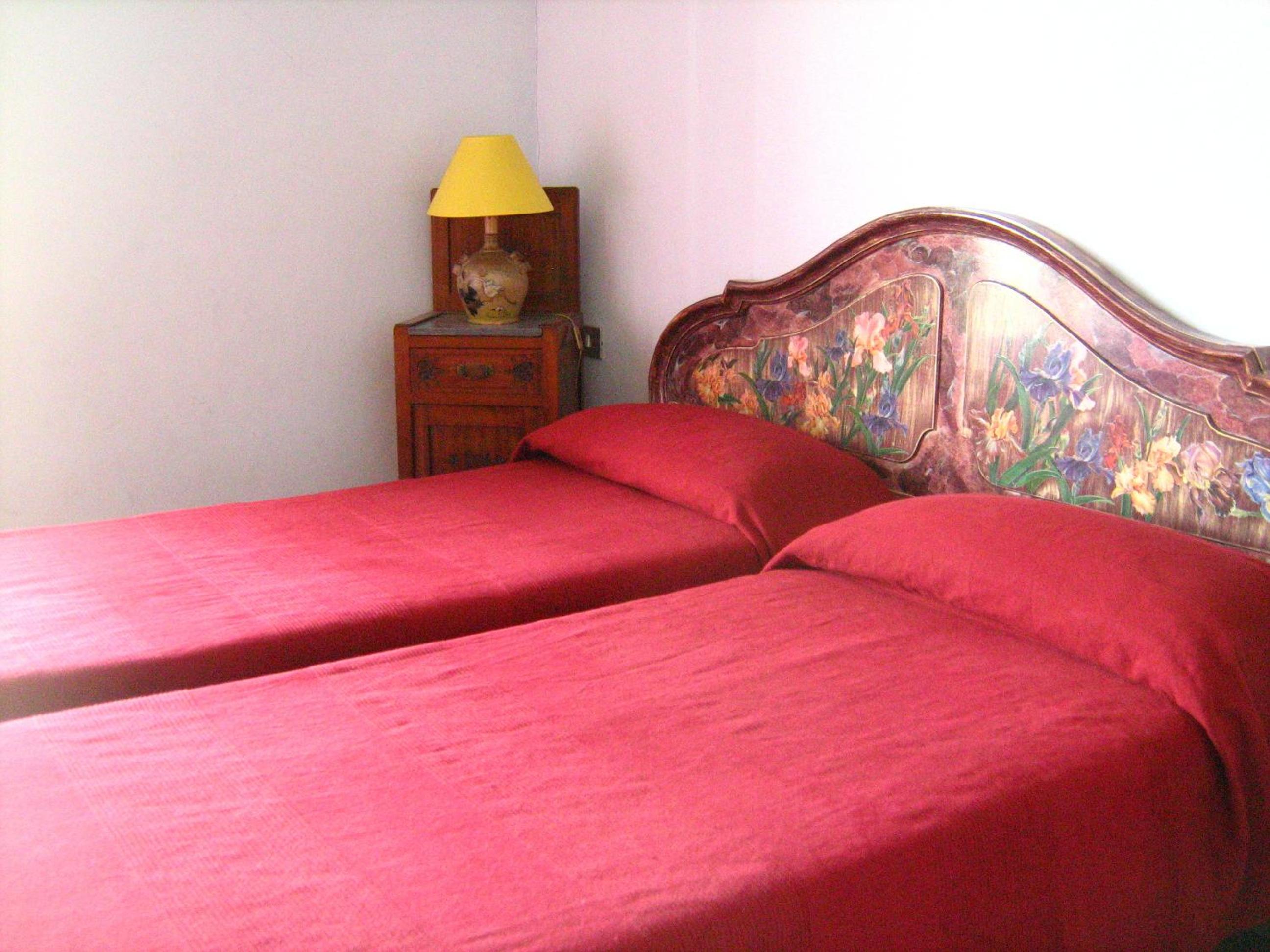 Two-Bedroom Apartment with Balcony - Photo 1