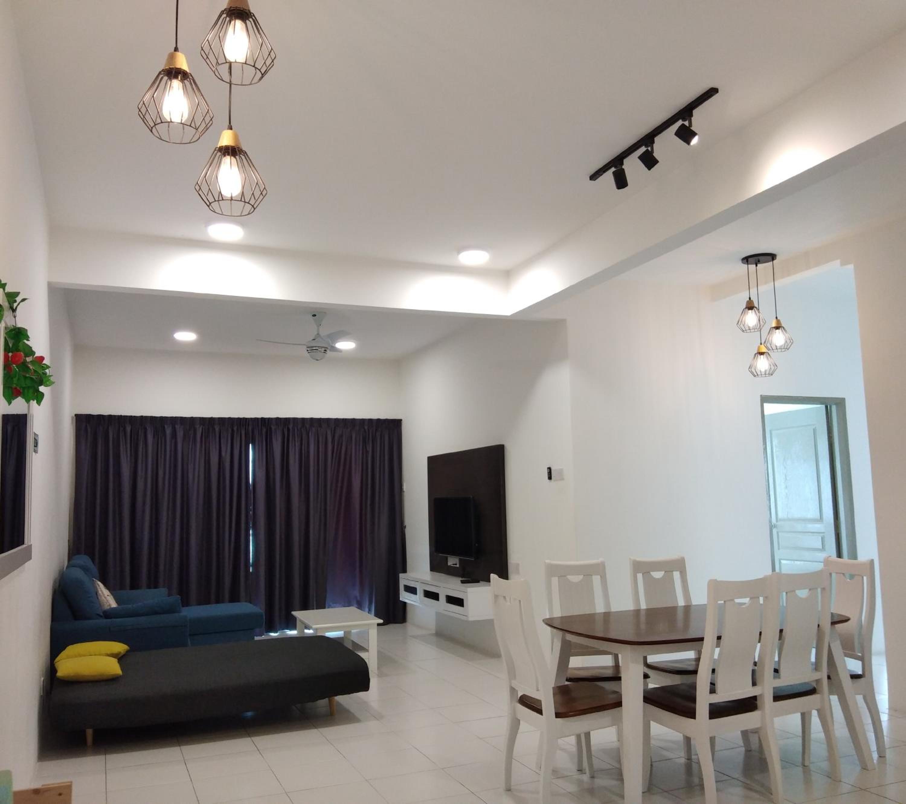 Apartment photo 1