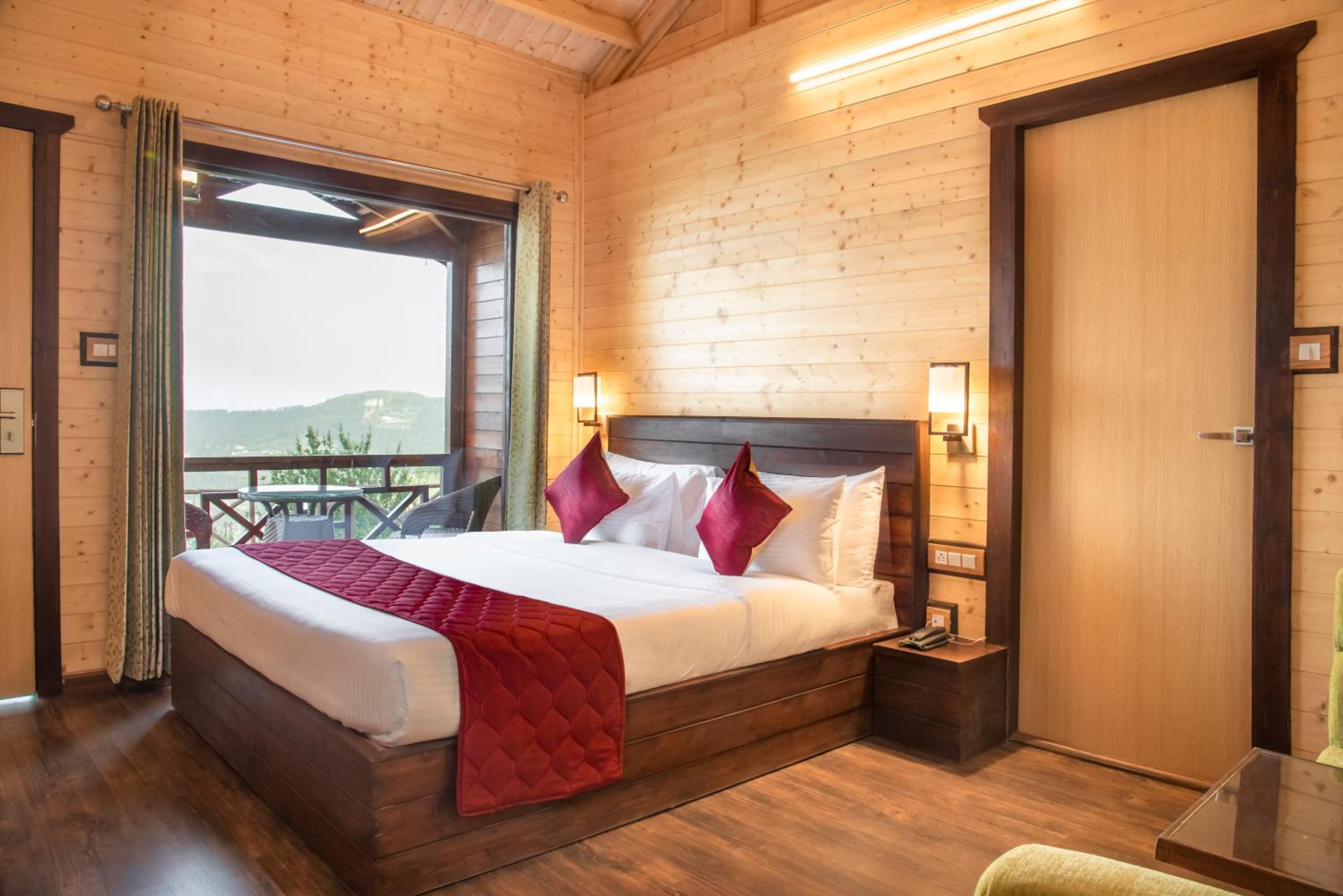 Superior Room with Mountain View
