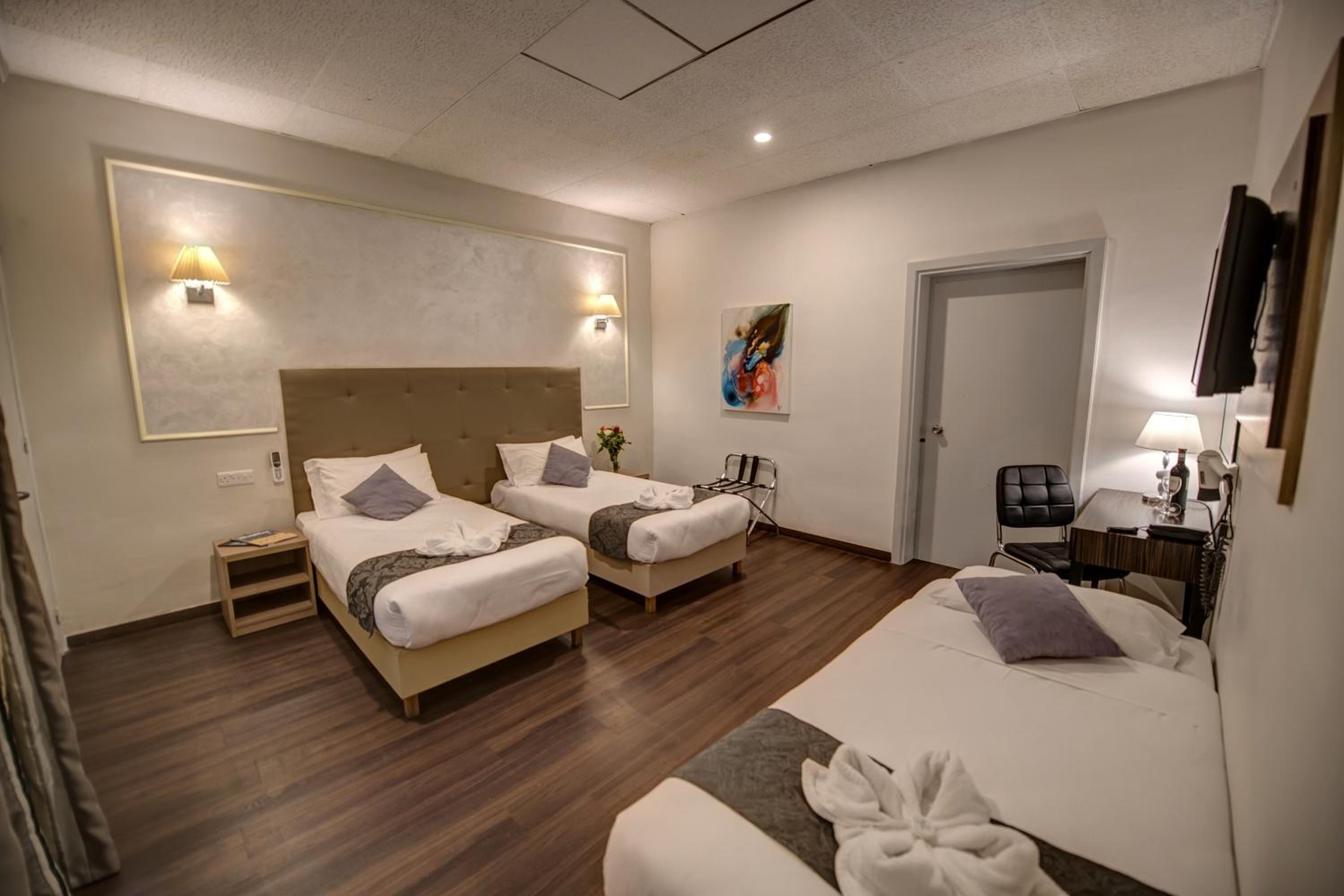 Triple Room - Photo 3