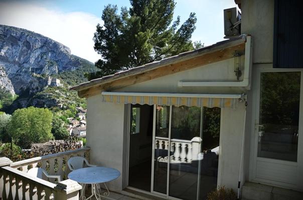 Studio with Mountain View photo 3