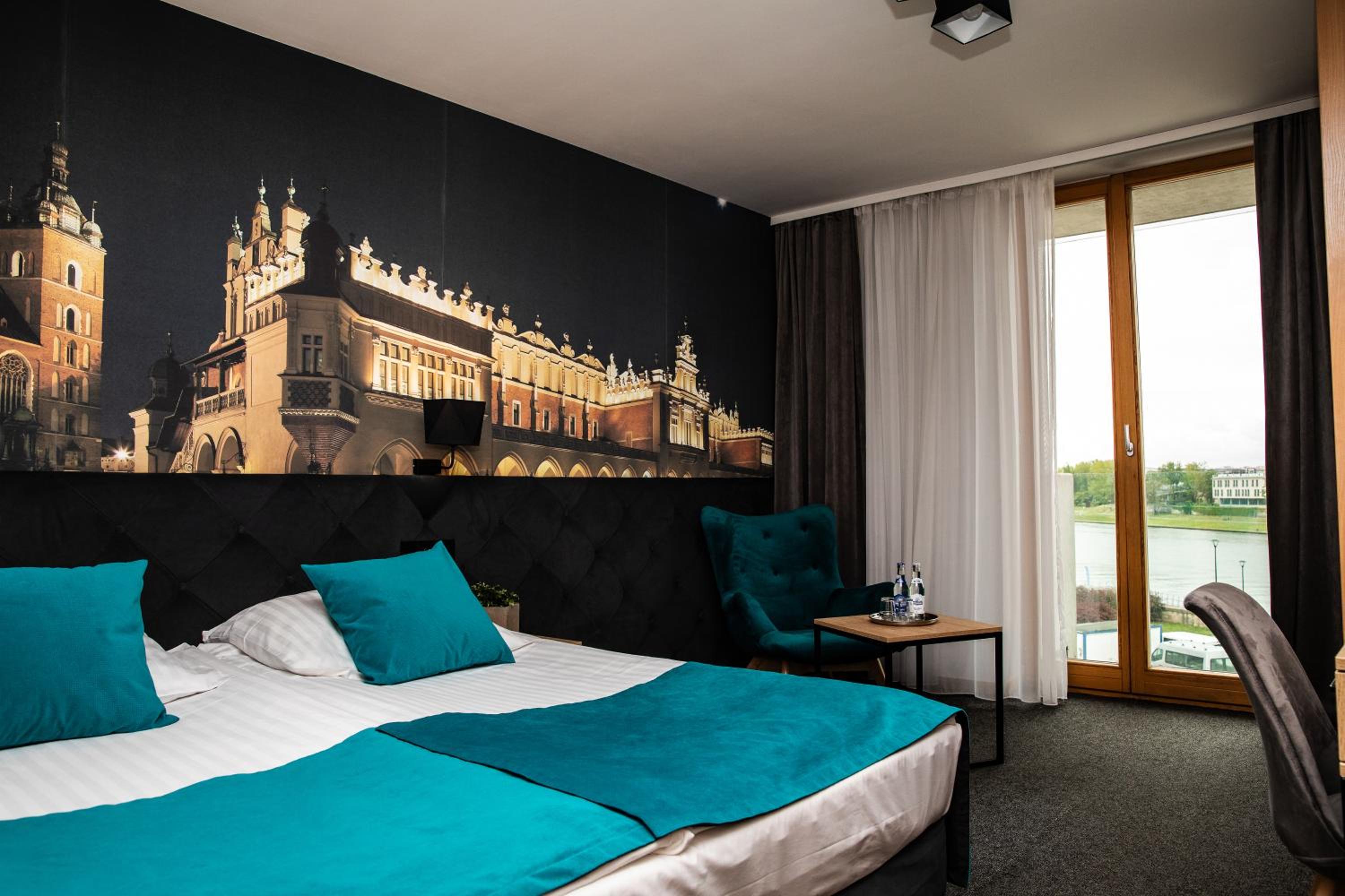Delux Double Room with River View - Photo 1