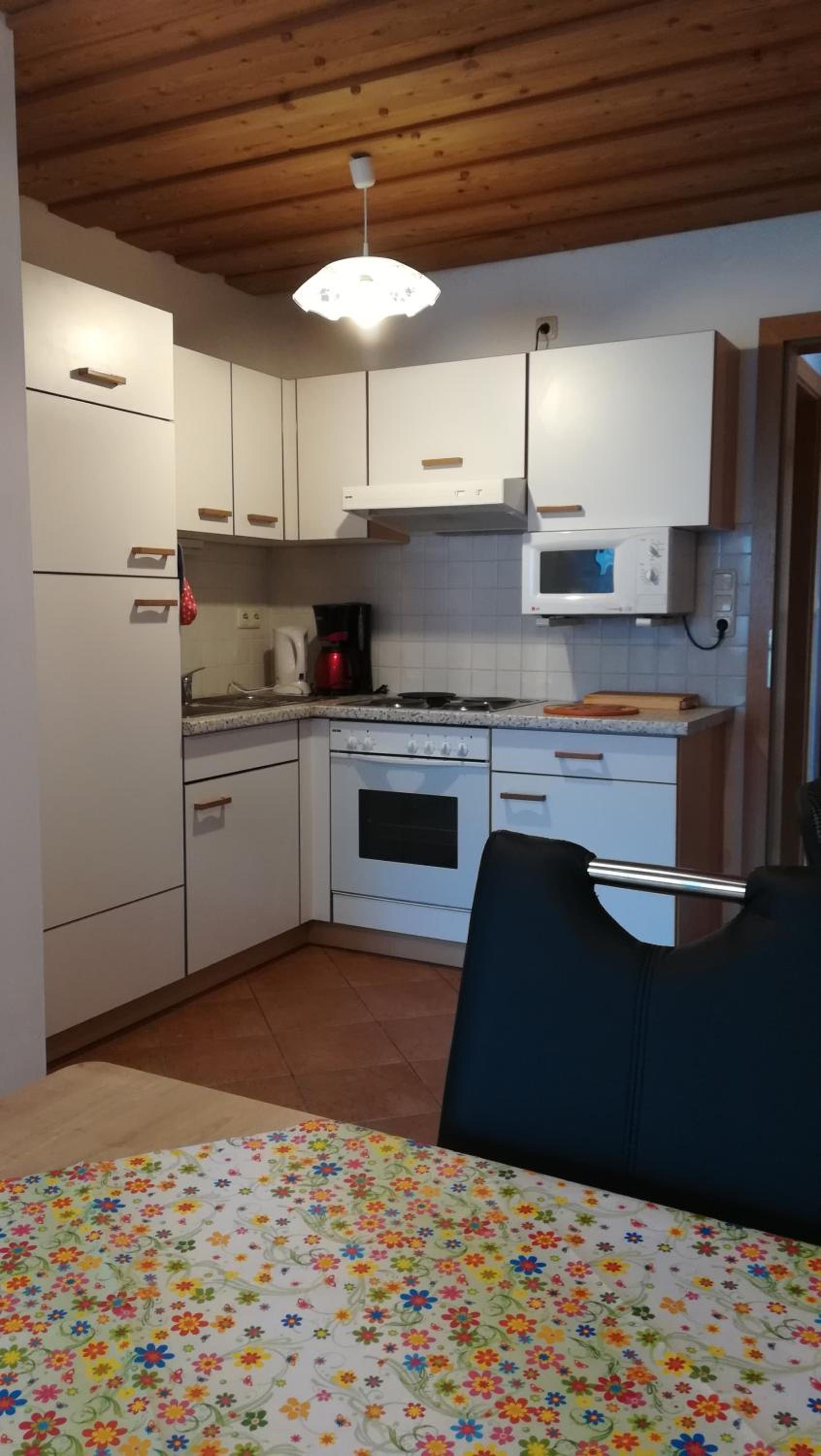 One-Bedroom Apartment with Balcony photo 3