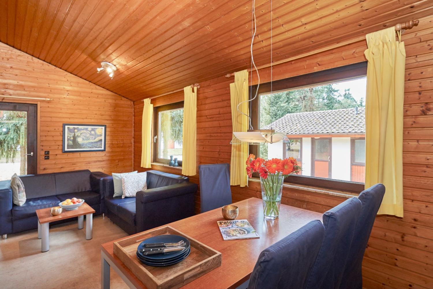 Bungalow photo 1