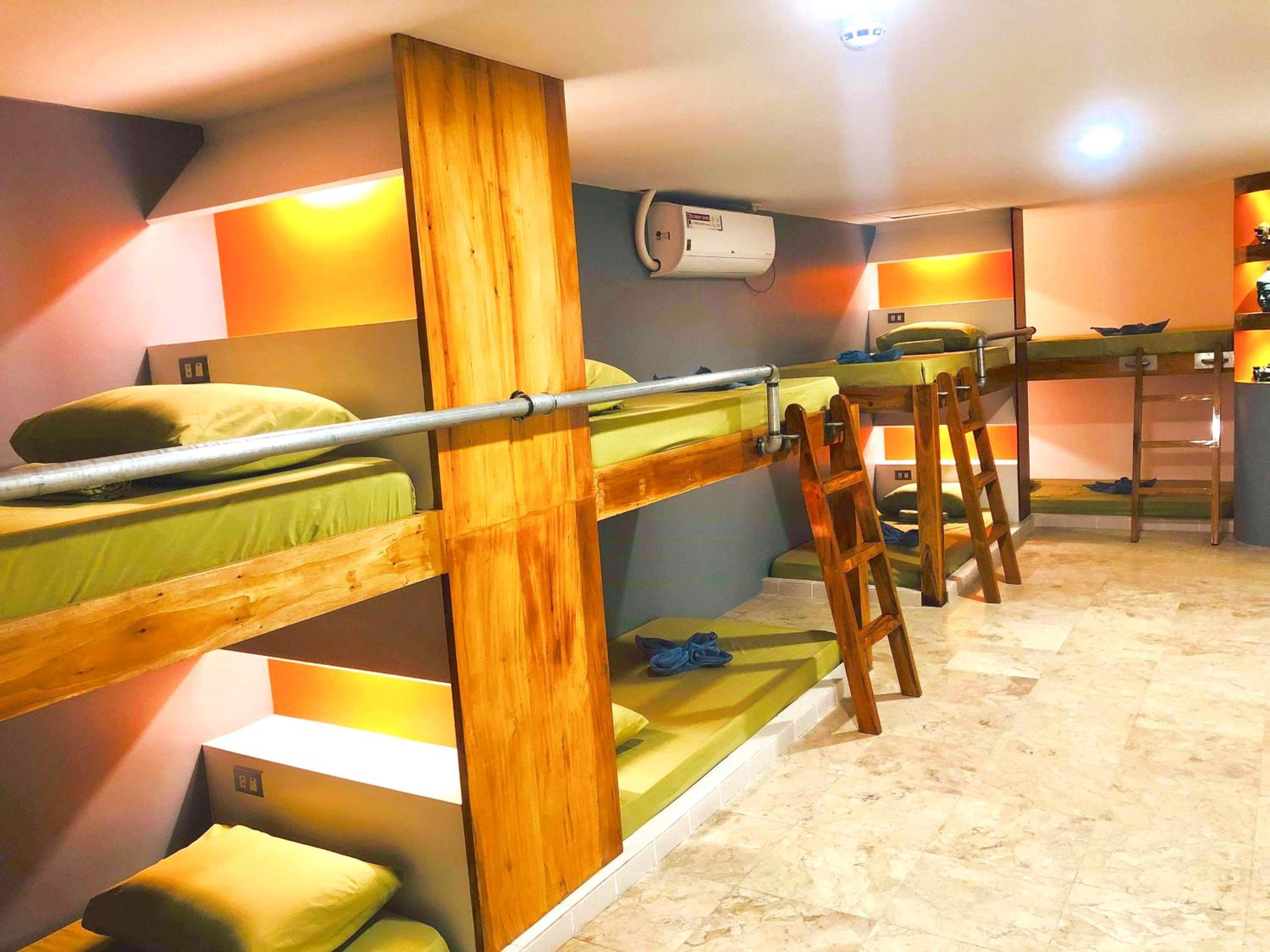 Superior Suite with Sea View - Photo 1