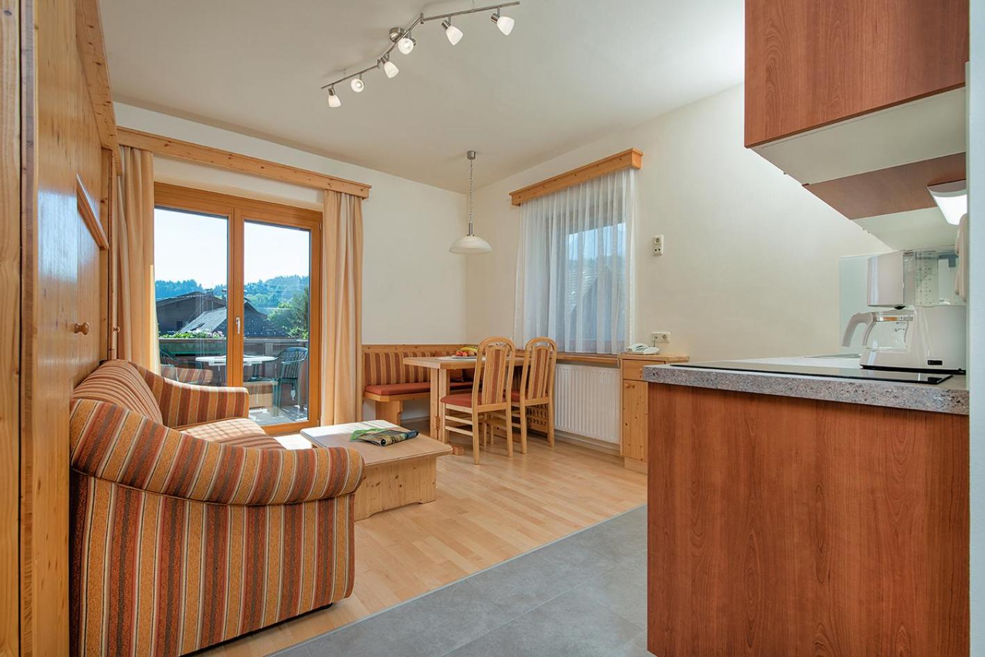 One-Bedroom Apartment with Balcony photo 2