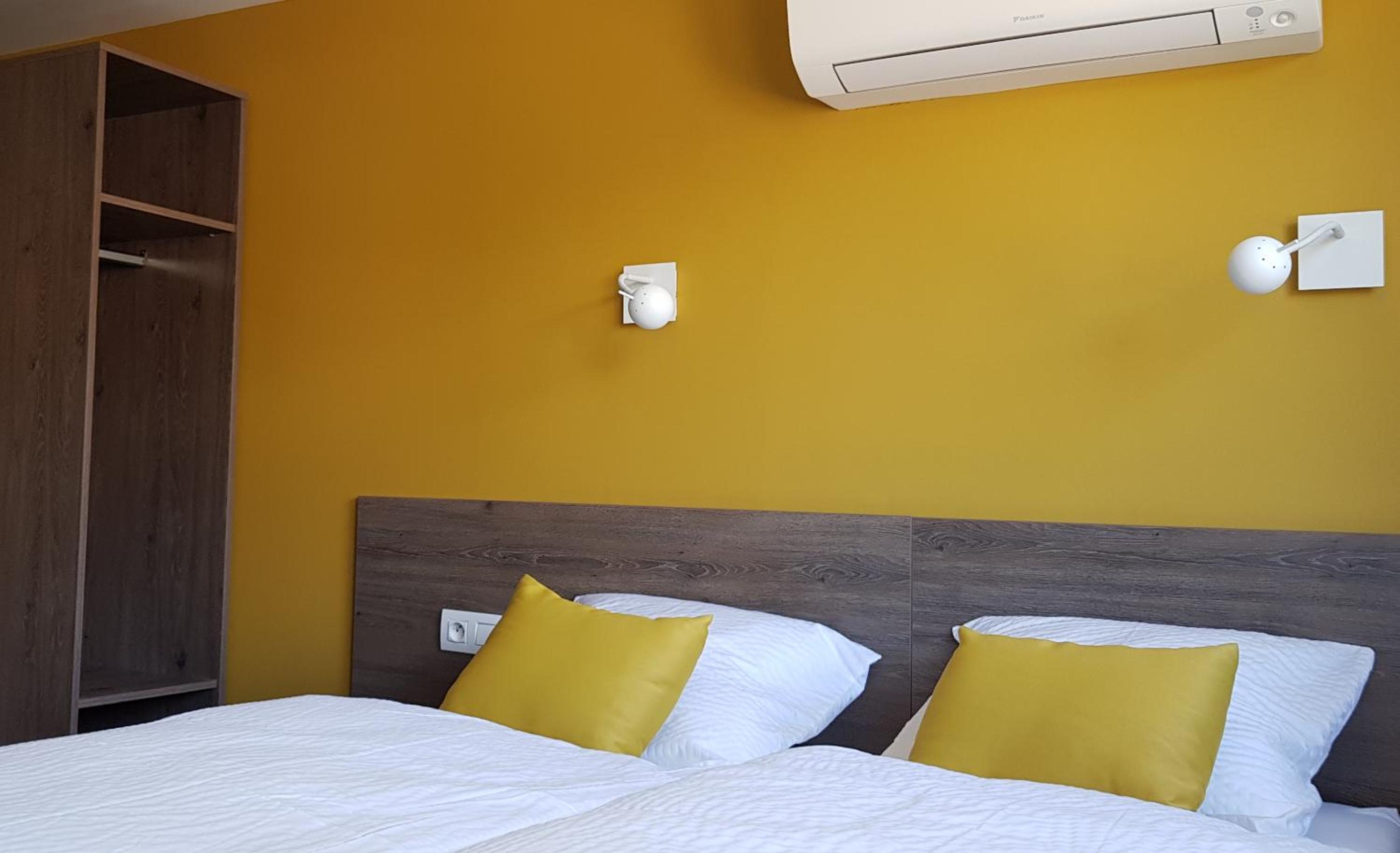 Double Room with Private Bathroom photo 1
