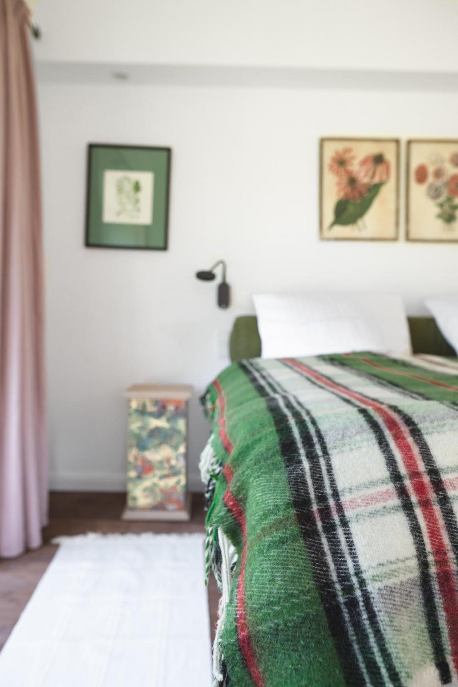Small Double Room - Photo 15