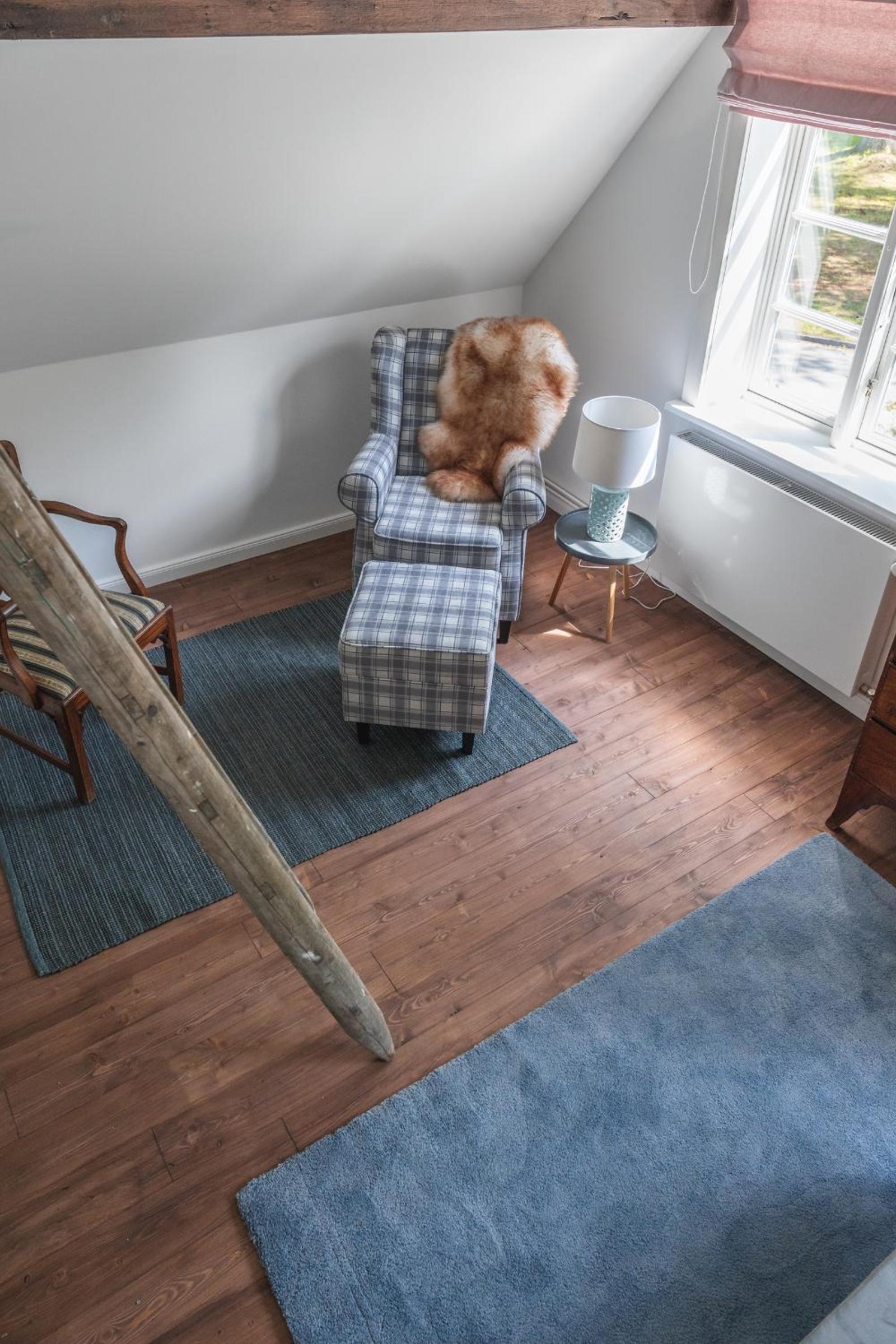 Small Double Room - Photo 12
