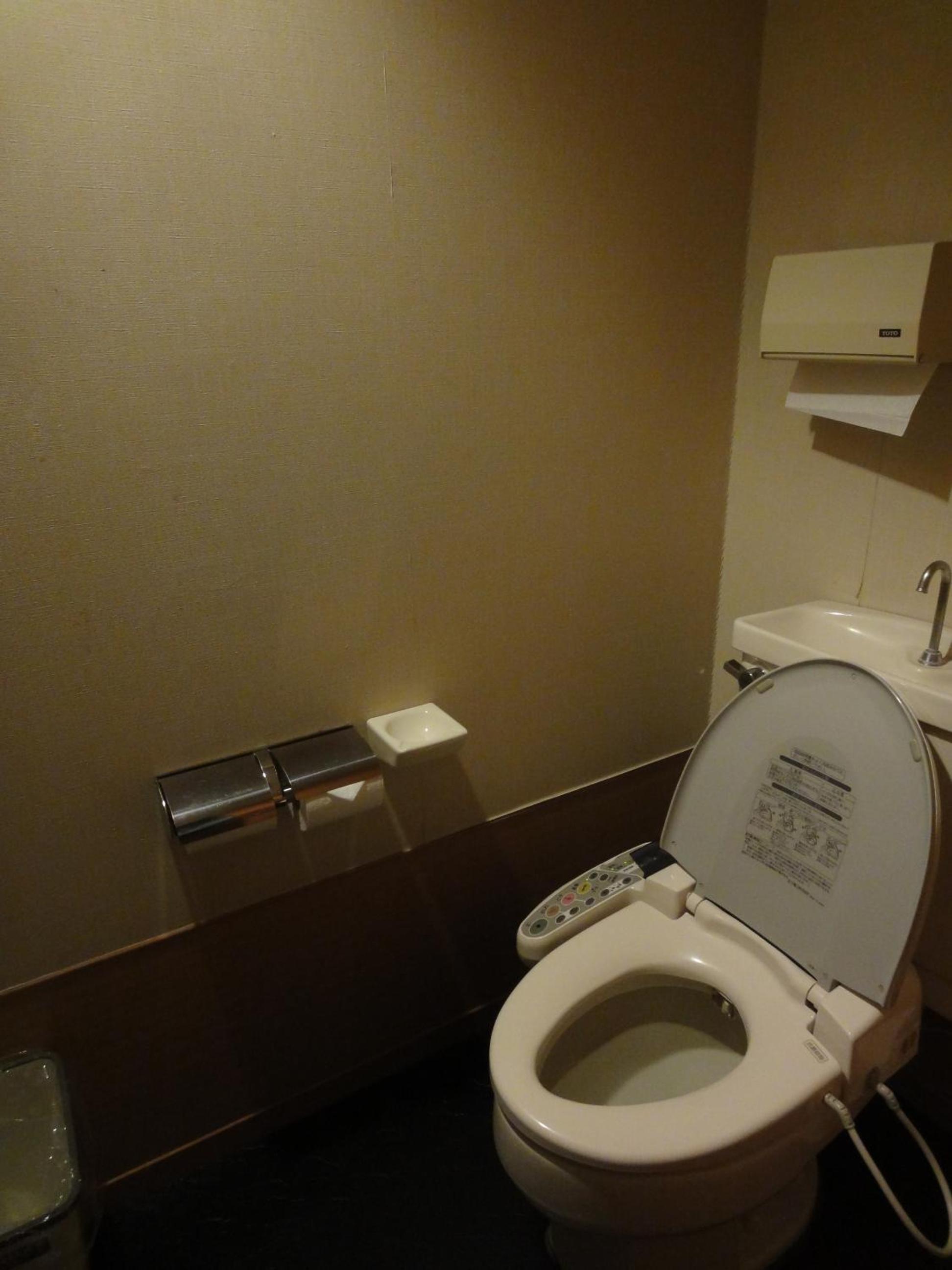 Japanese-Style Quadruple Room photo 3