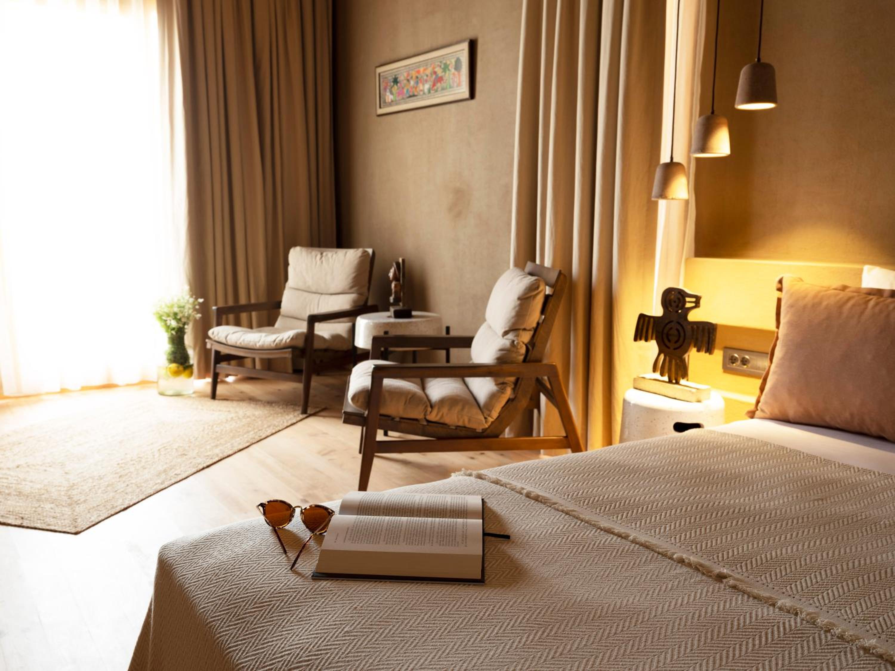 King Room with Garden View - Photo 3