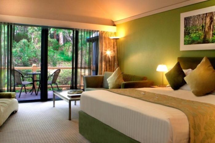 Superior Spa Suite photo 2