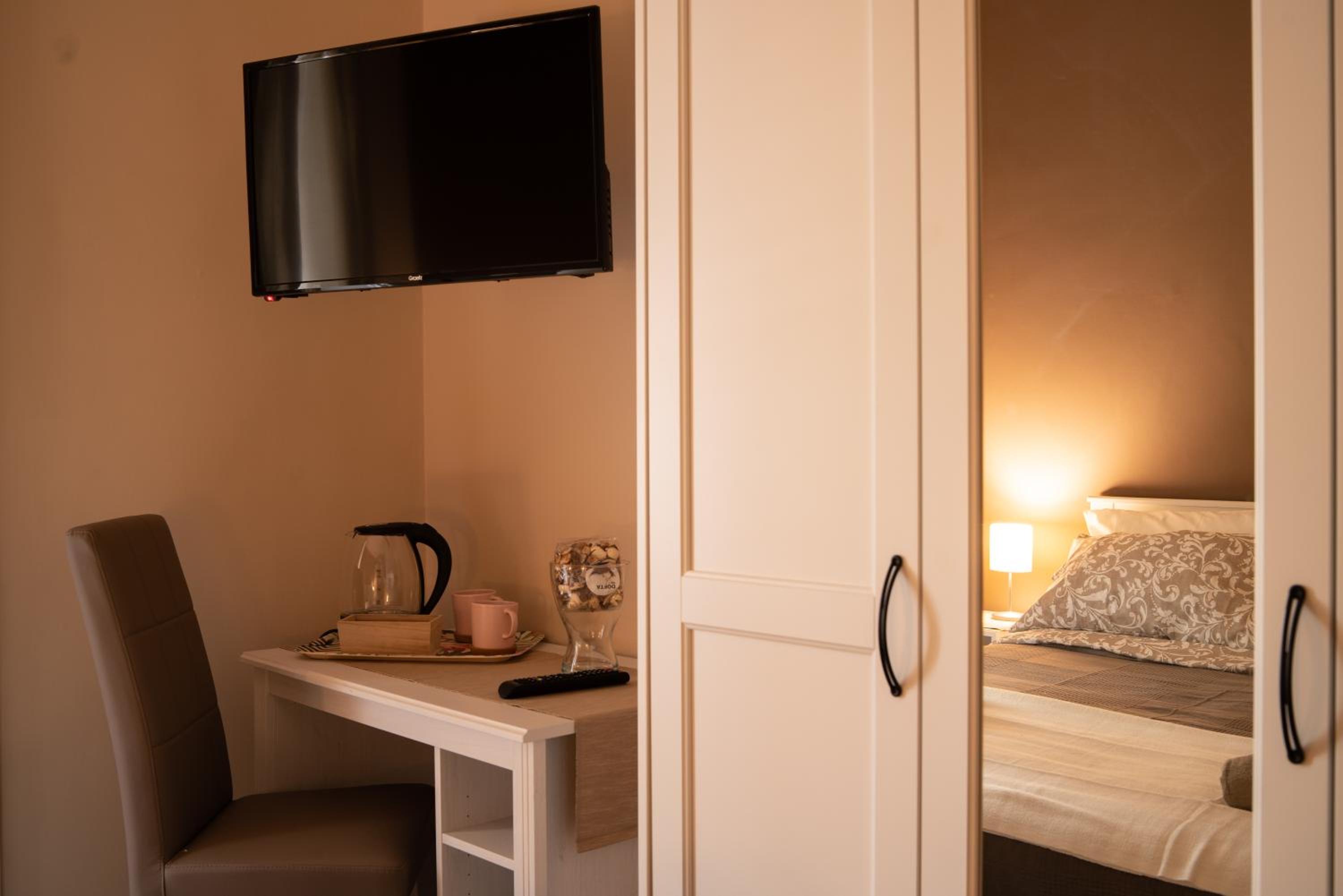 Double Room with Private Bathroom