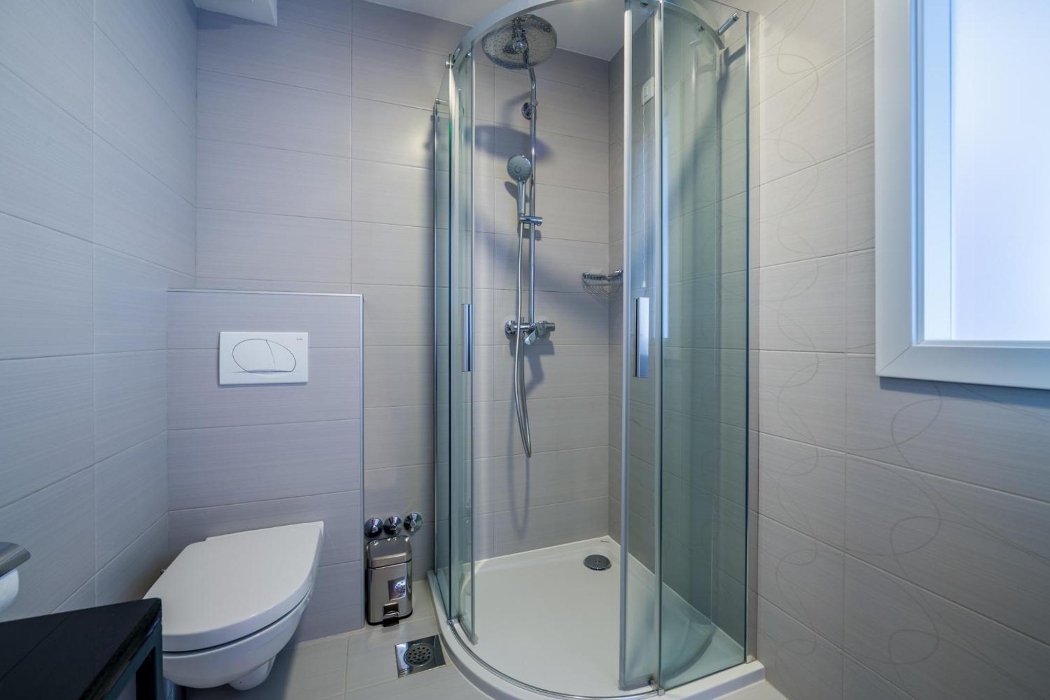 Double Room with Balcony and Sea View photo 3