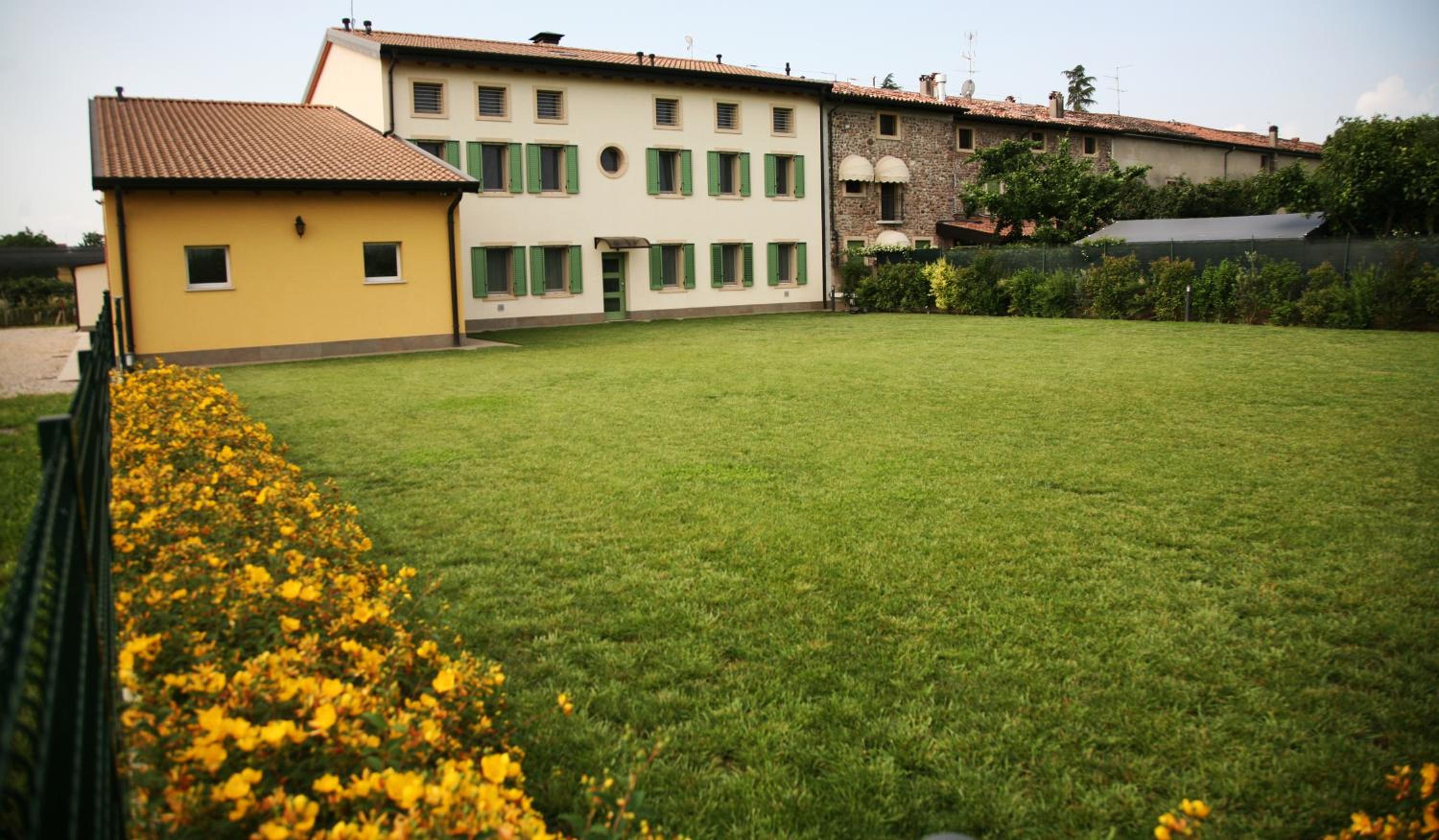 Deluxe Double or Twin Room with Garden View - Photo 6
