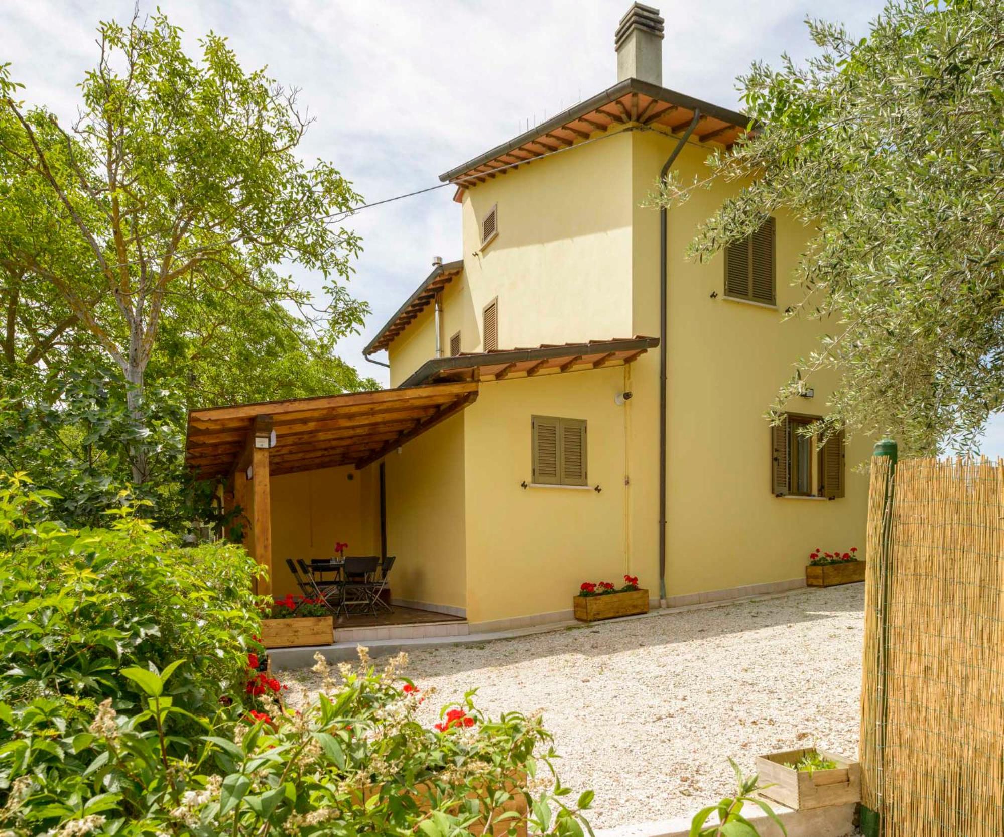 Two-Bedroom House - Photo 43