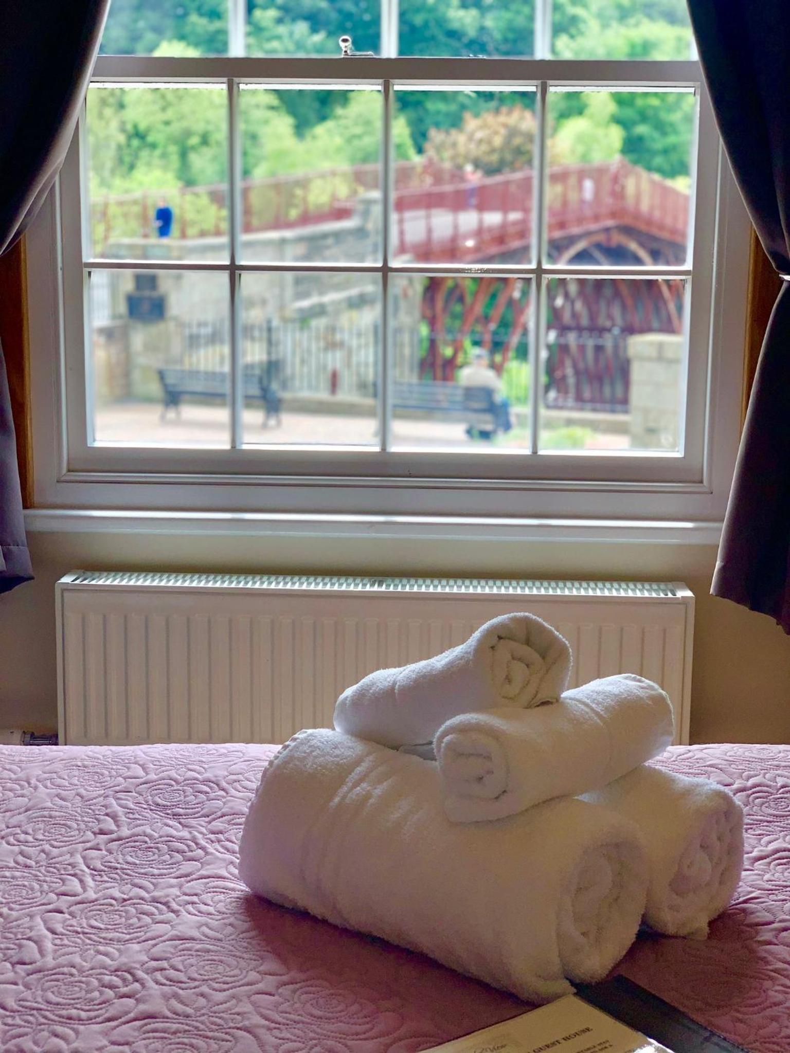 Double Room with View - Photo 19