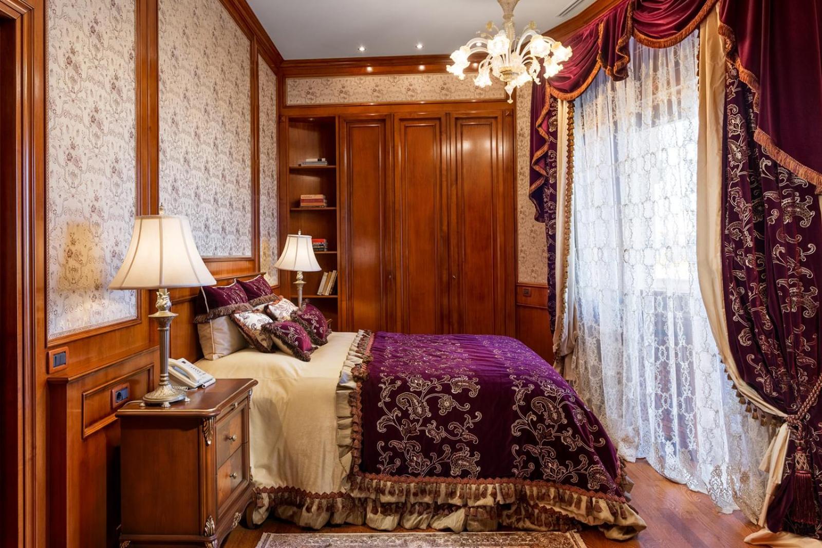 Diplomat Suite photo 3