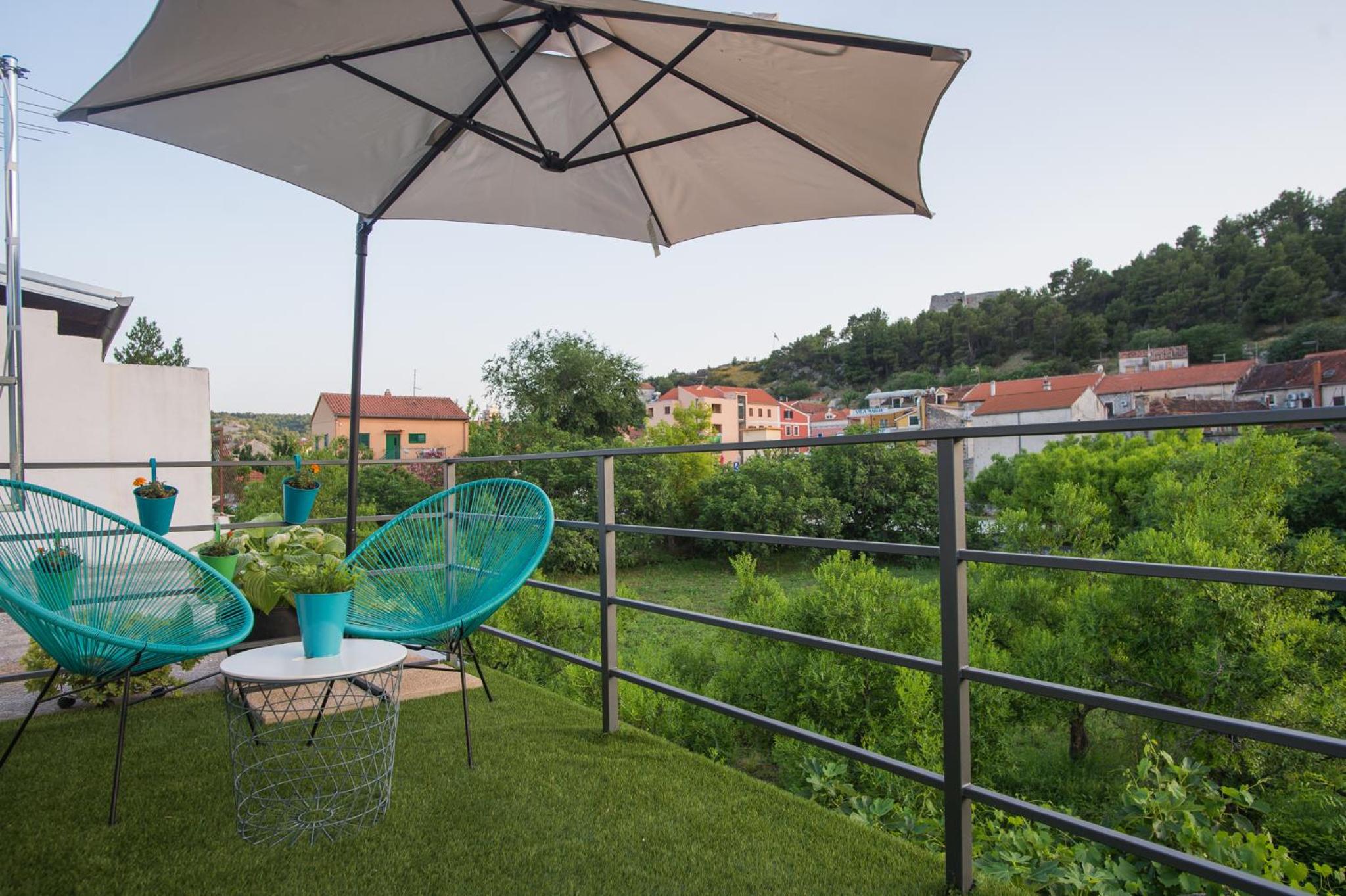 Duplex Apartment - Photo 8