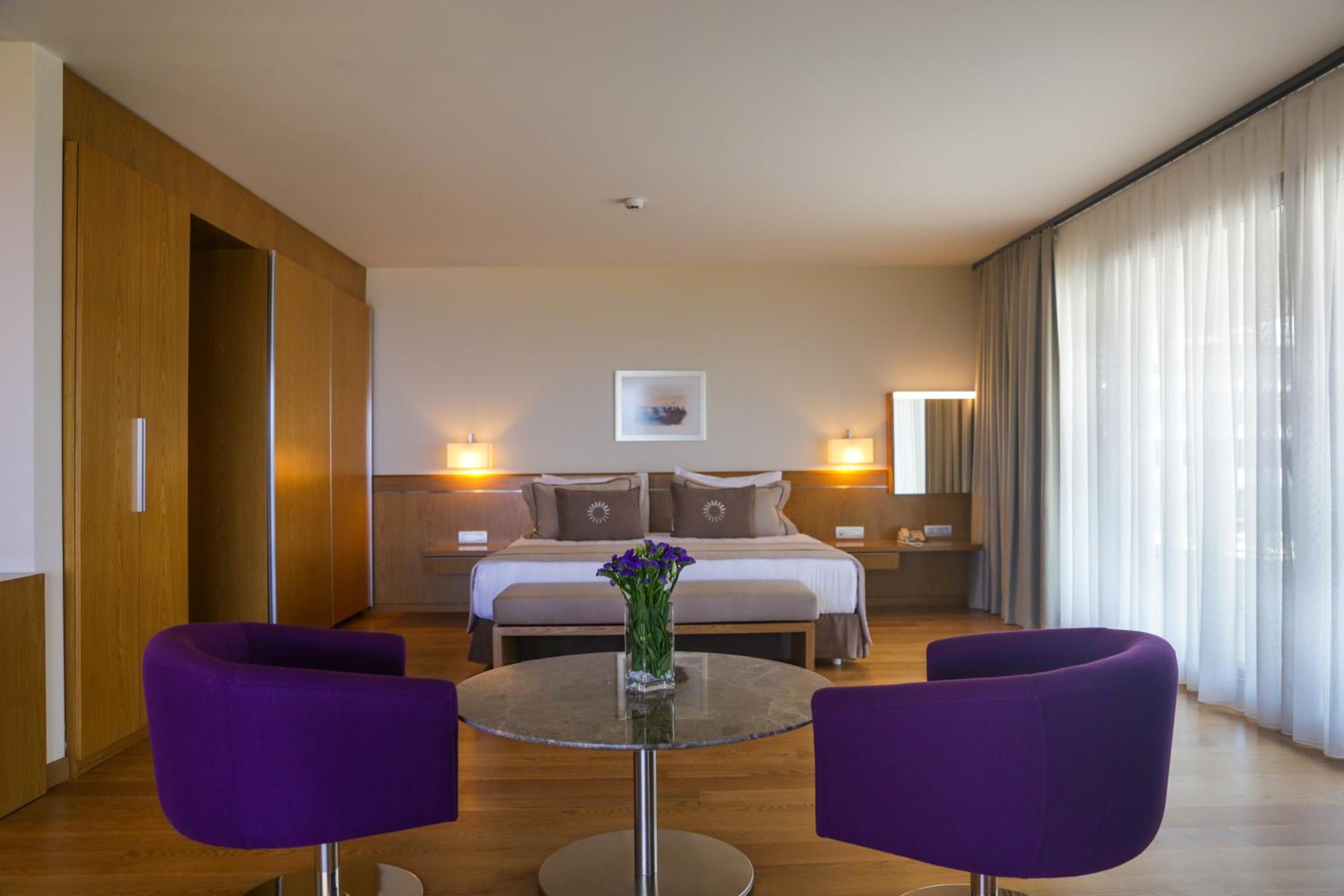 Suite with Sea View - Photo 2
