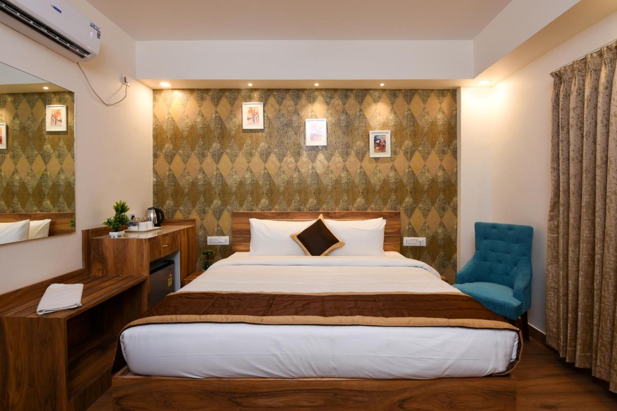 Superior Double Room with Two Double Beds