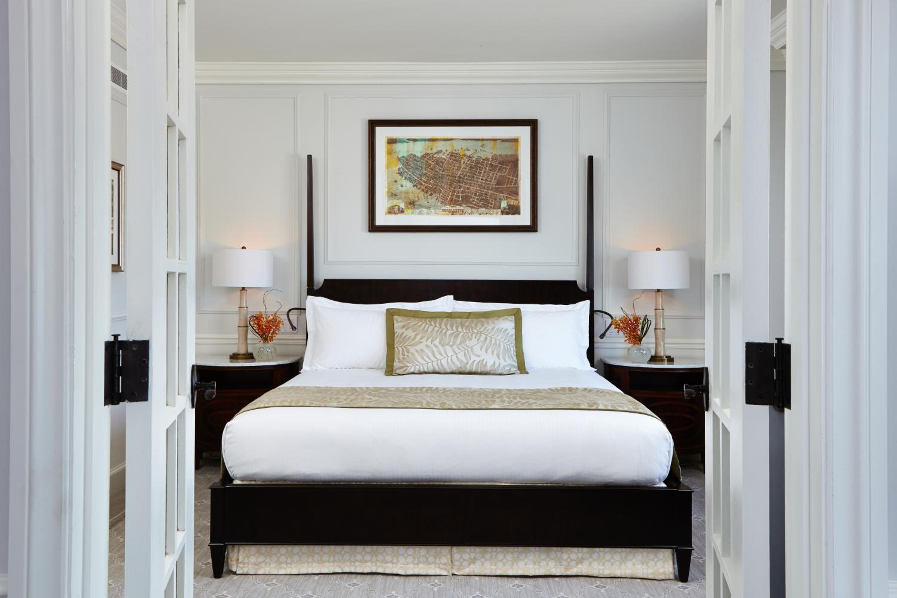 One-Bedroom Suite - Photo 6